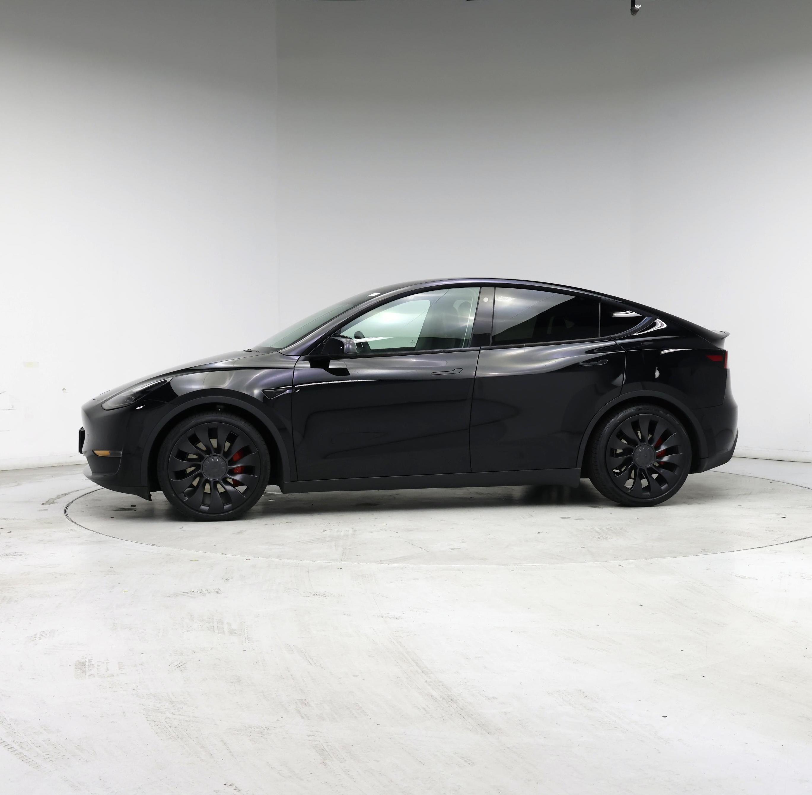 Thumbnail: 2022 Tesla Model Y - 3