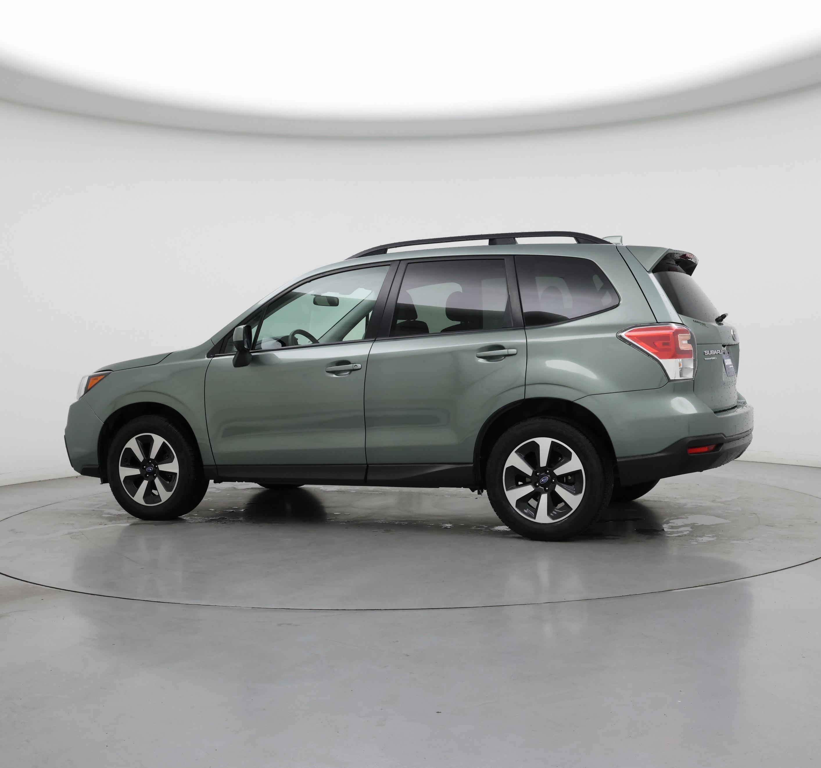 Thumbnail: 2018 Subaru Forester - 8