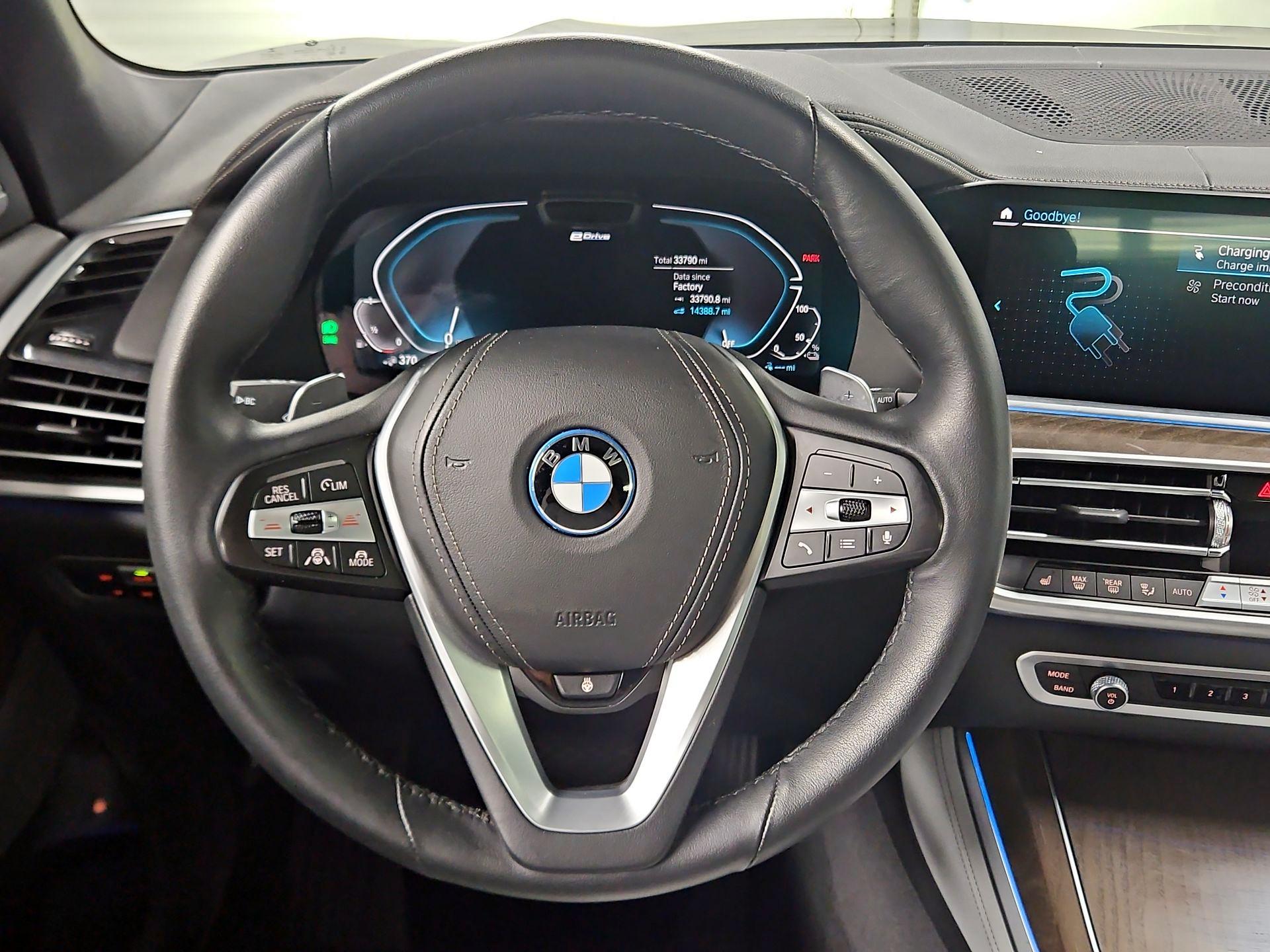 Thumbnail: 2023 BMW X5 - 10