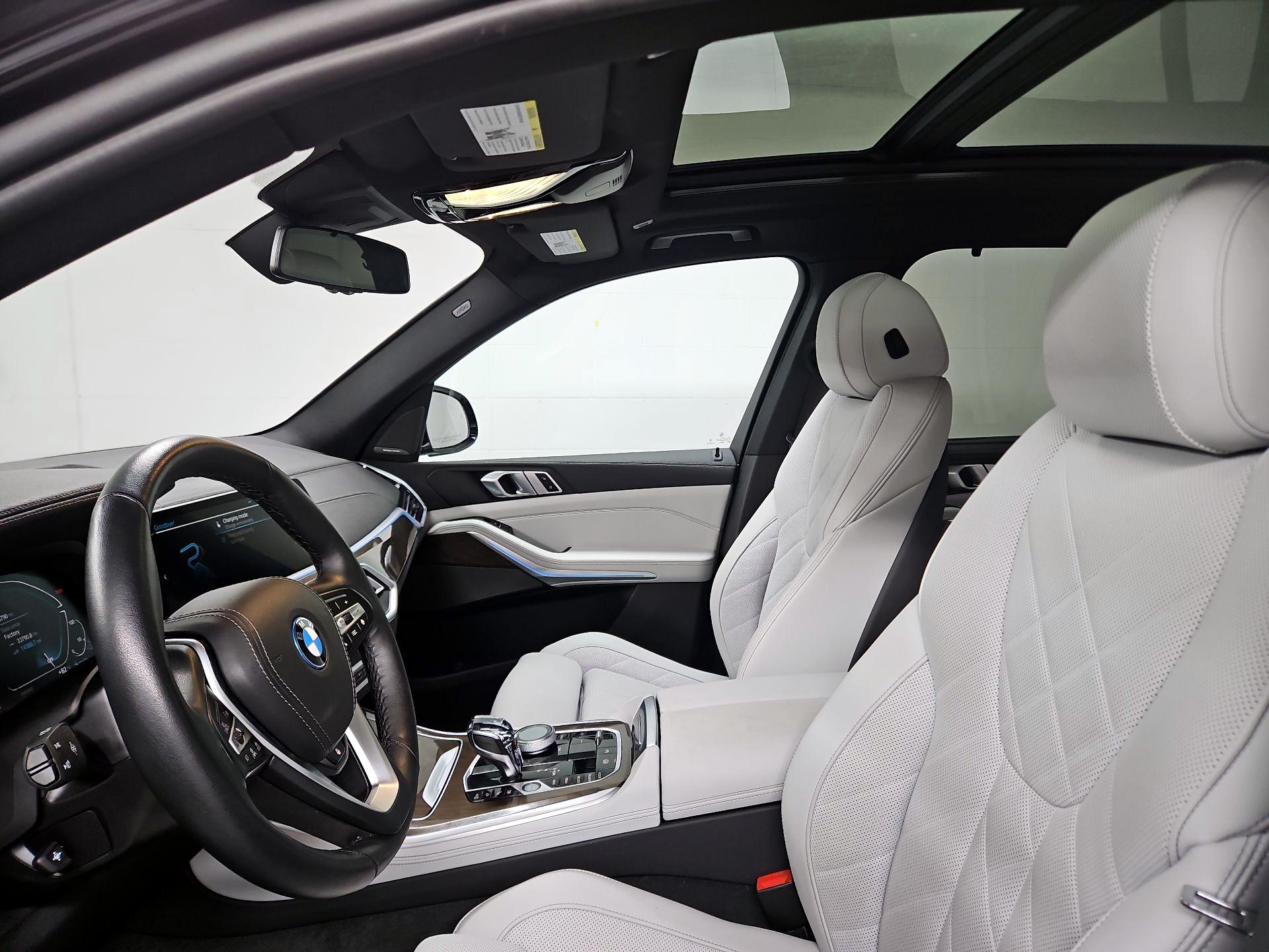 Thumbnail: 2023 BMW X5 - 20