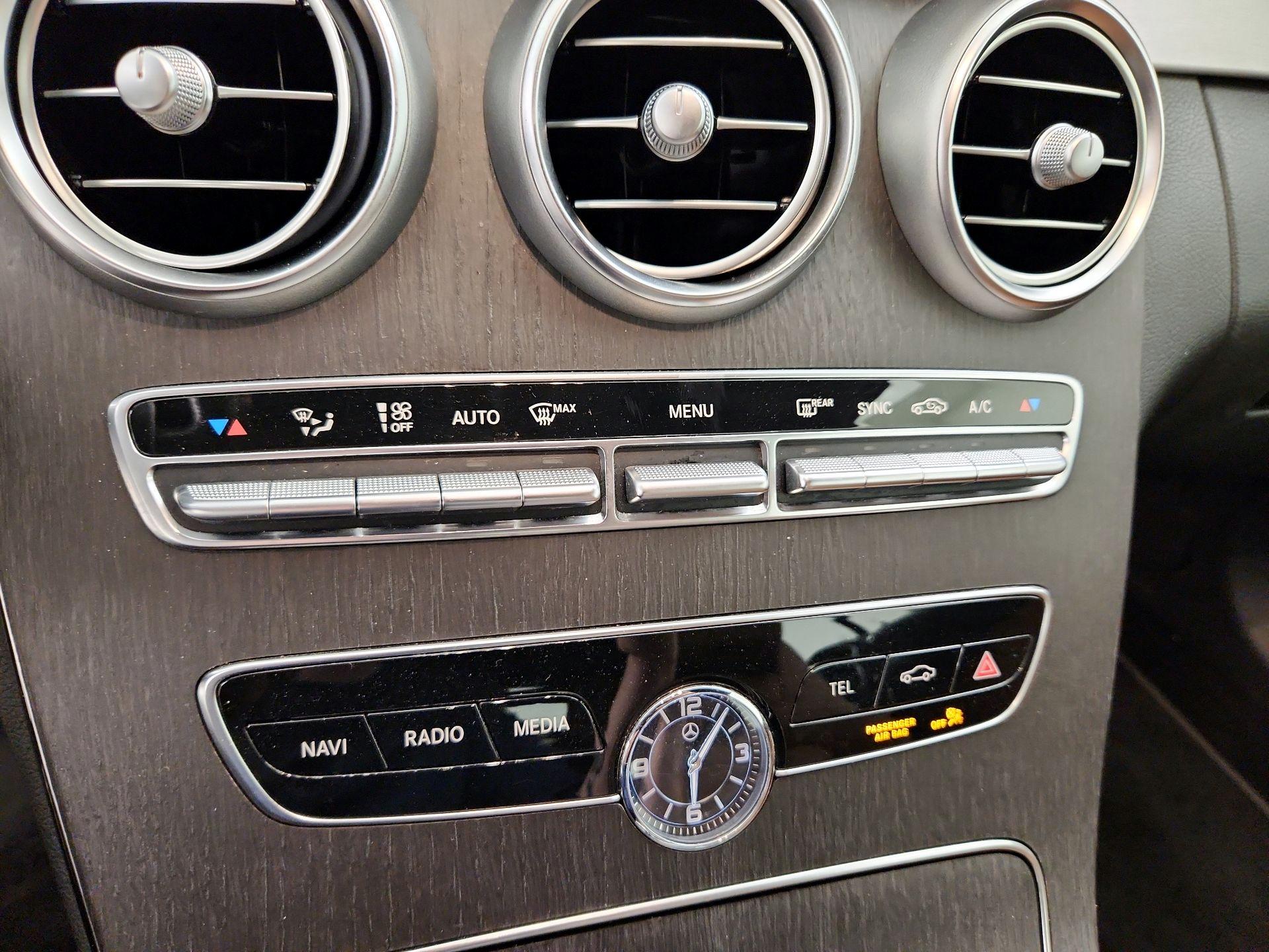Thumbnail: 2021 Mercedes-Benz C-Class - 16