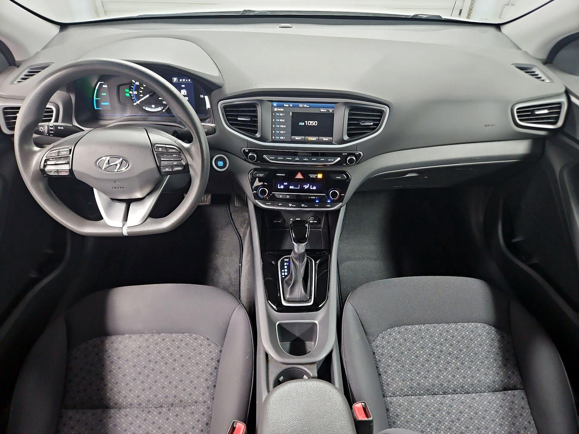 Thumbnail: 2019 Hyundai Ioniq - 9