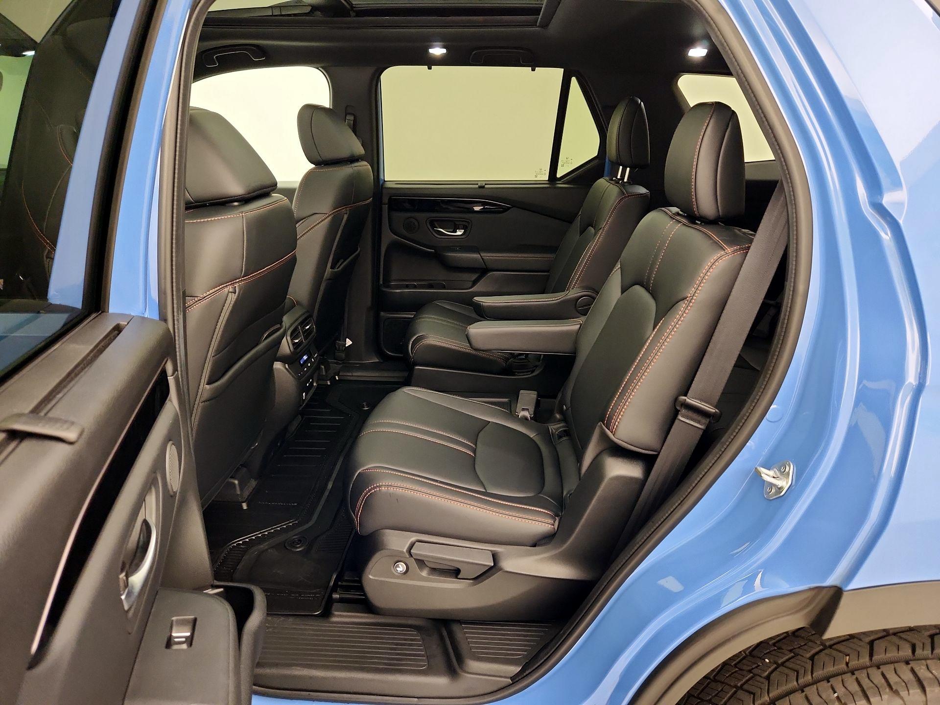 Thumbnail: 2024 Honda Pilot - 20
