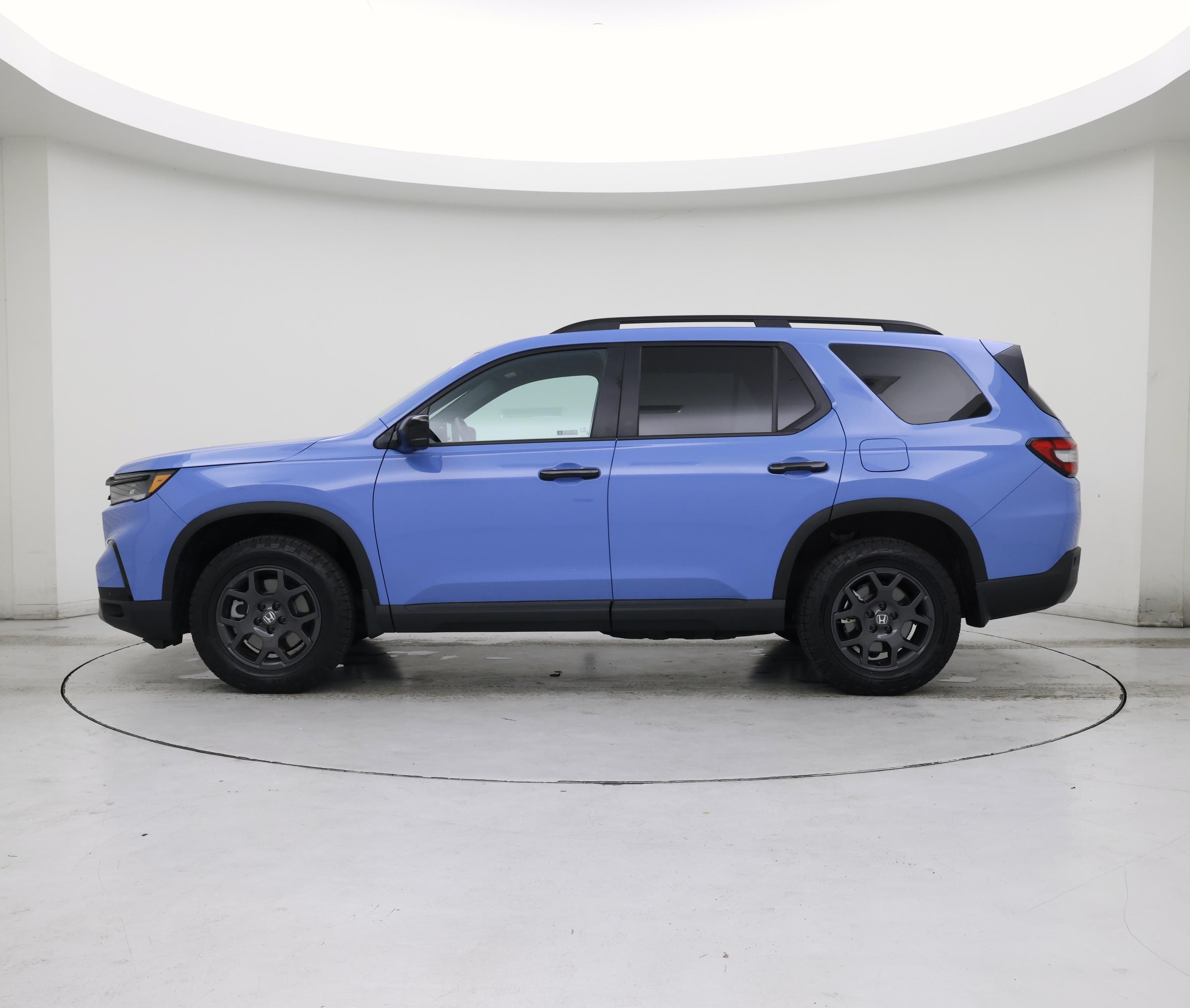 Thumbnail: 2024 Honda Pilot - 3