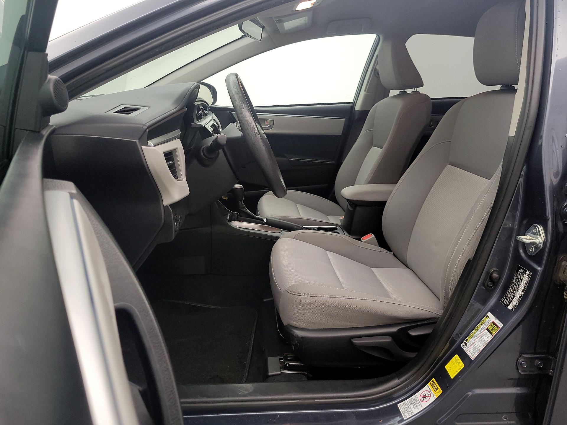 Thumbnail: 2015 Toyota Corolla - 11