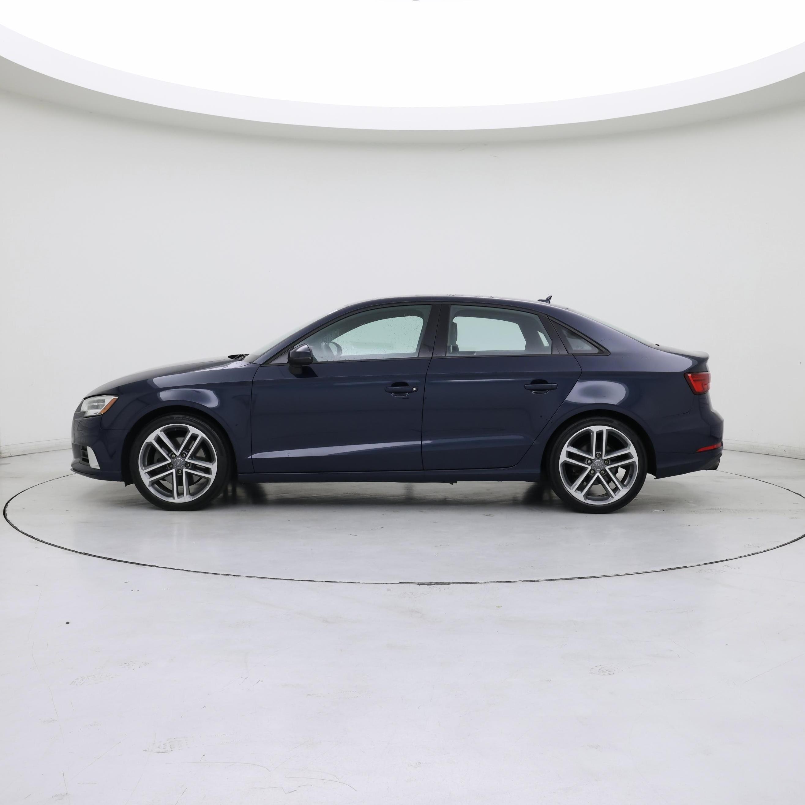 Thumbnail: 2017 Audi A3 - 3
