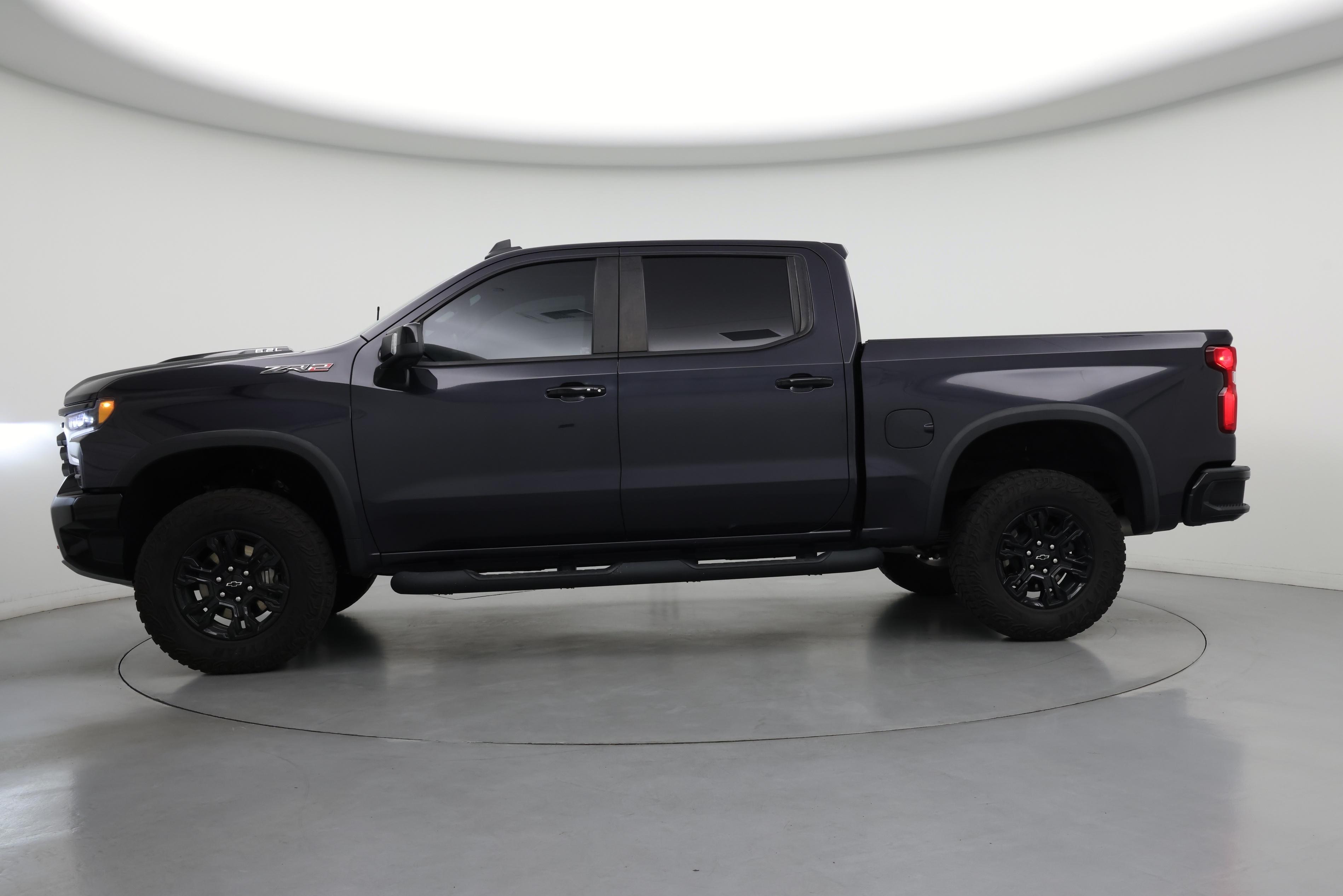 Thumbnail: 2022 Chevrolet Silverado 1500 - 3