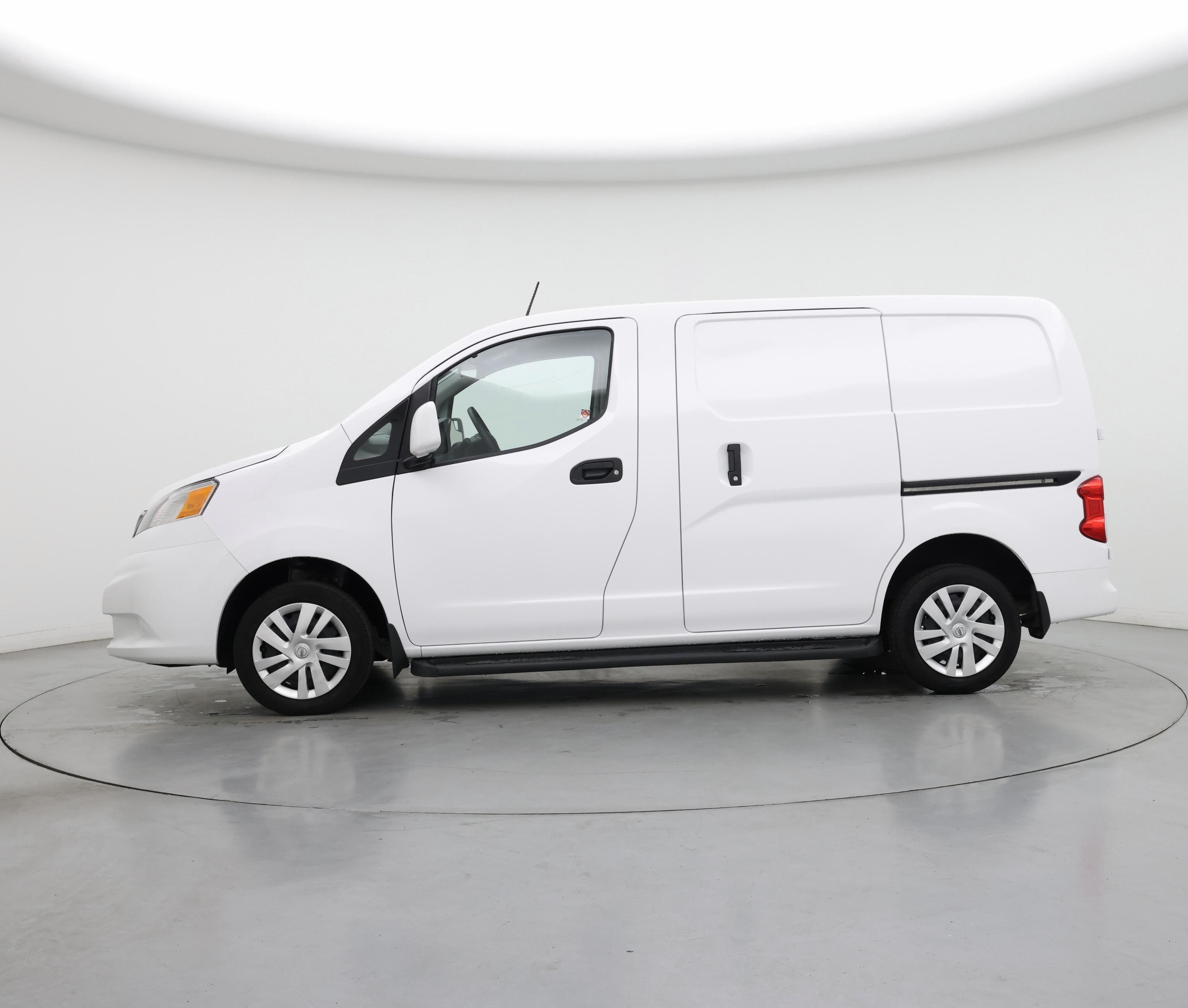 Thumbnail: 2021 Nissan NV200 - 3