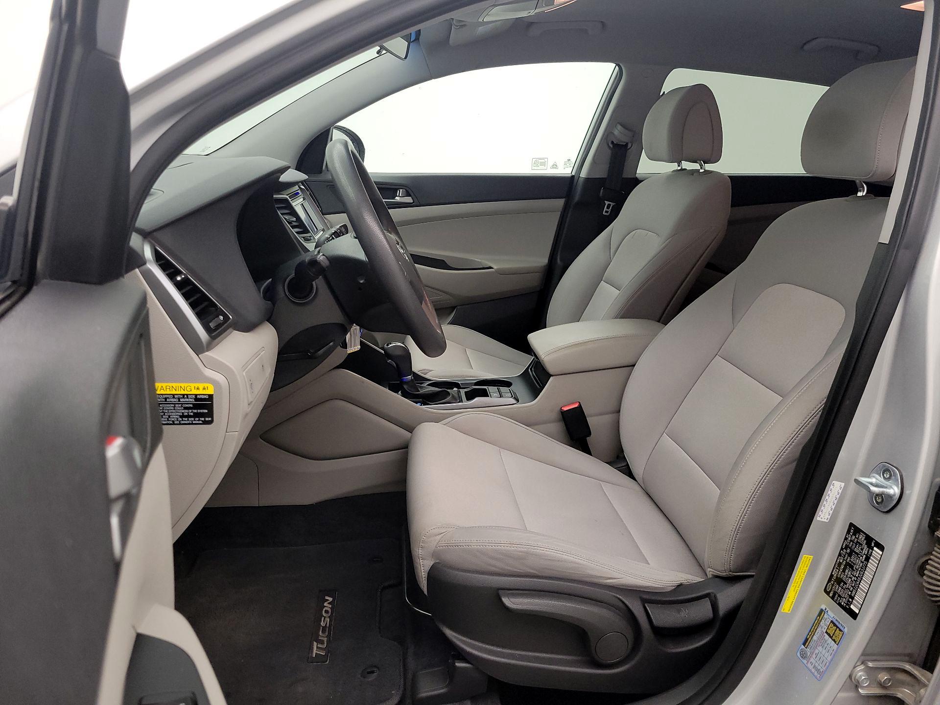 Thumbnail: 2018 Hyundai Tucson - 11