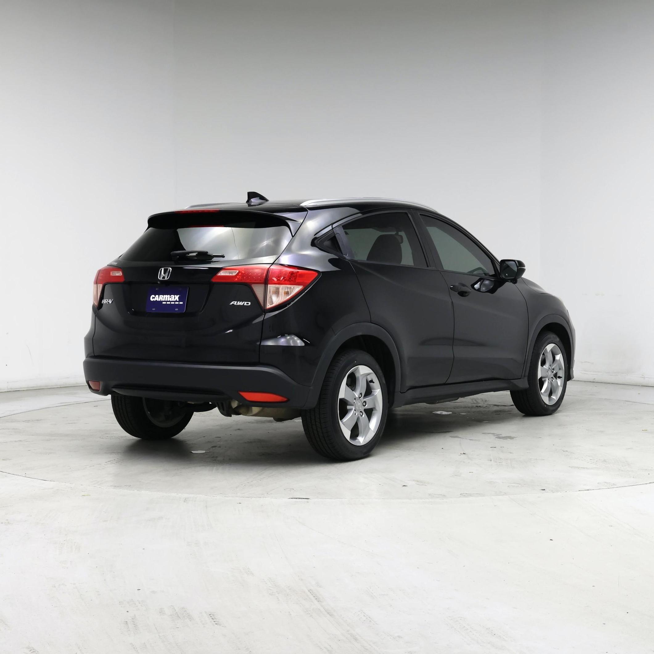 Thumbnail: 2017 Honda HR-V - 8
