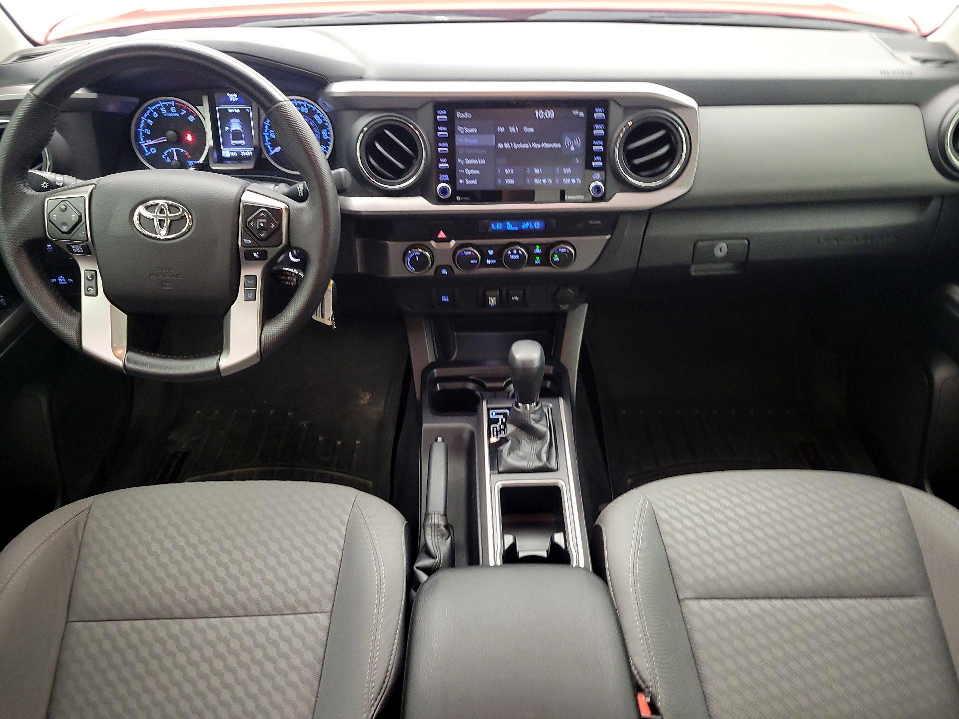 Thumbnail: 2021 Toyota Tacoma - 9