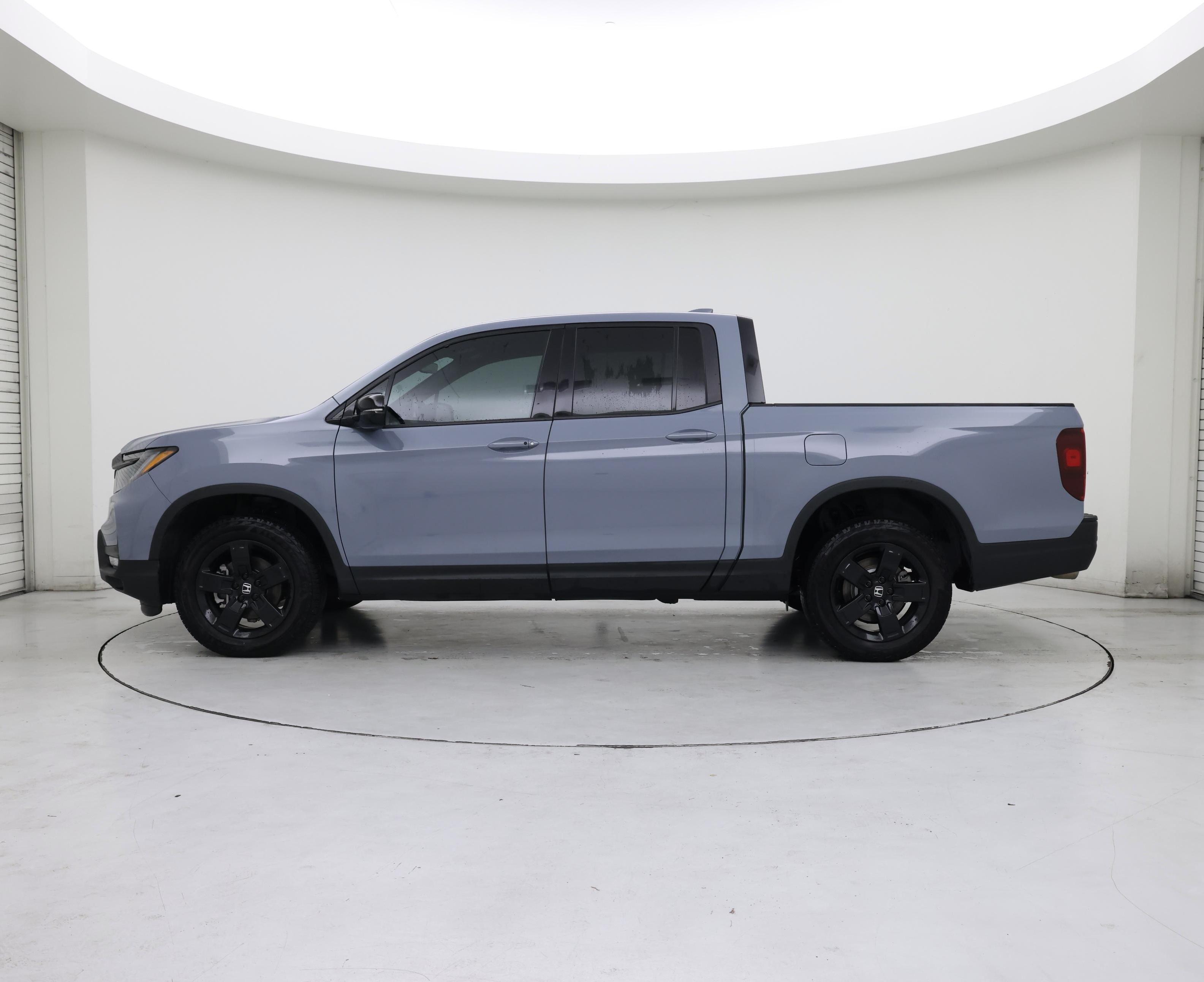 Thumbnail: 2025 Honda Ridgeline - 3