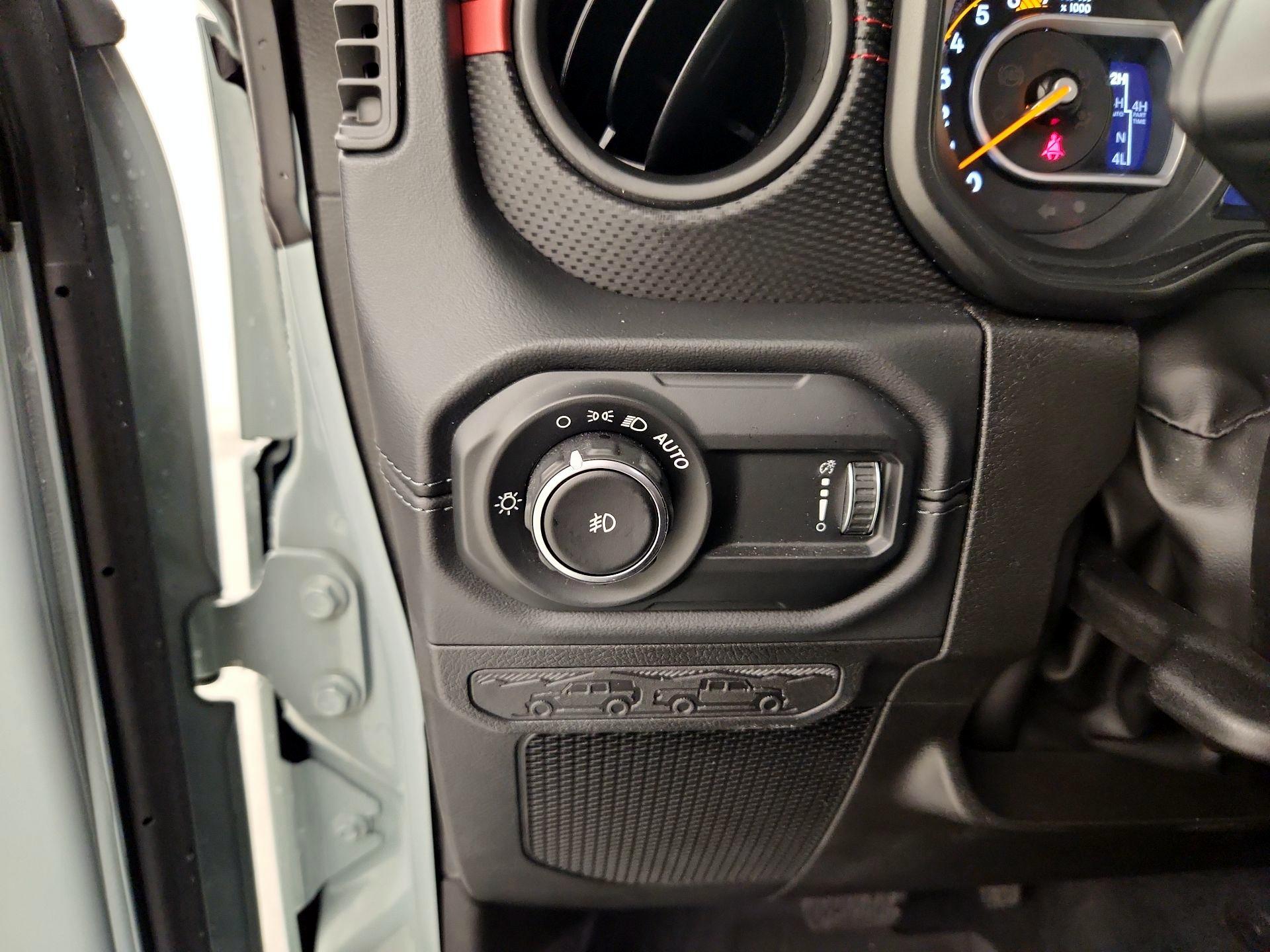 Thumbnail: 2024 Jeep Wrangler - 13
