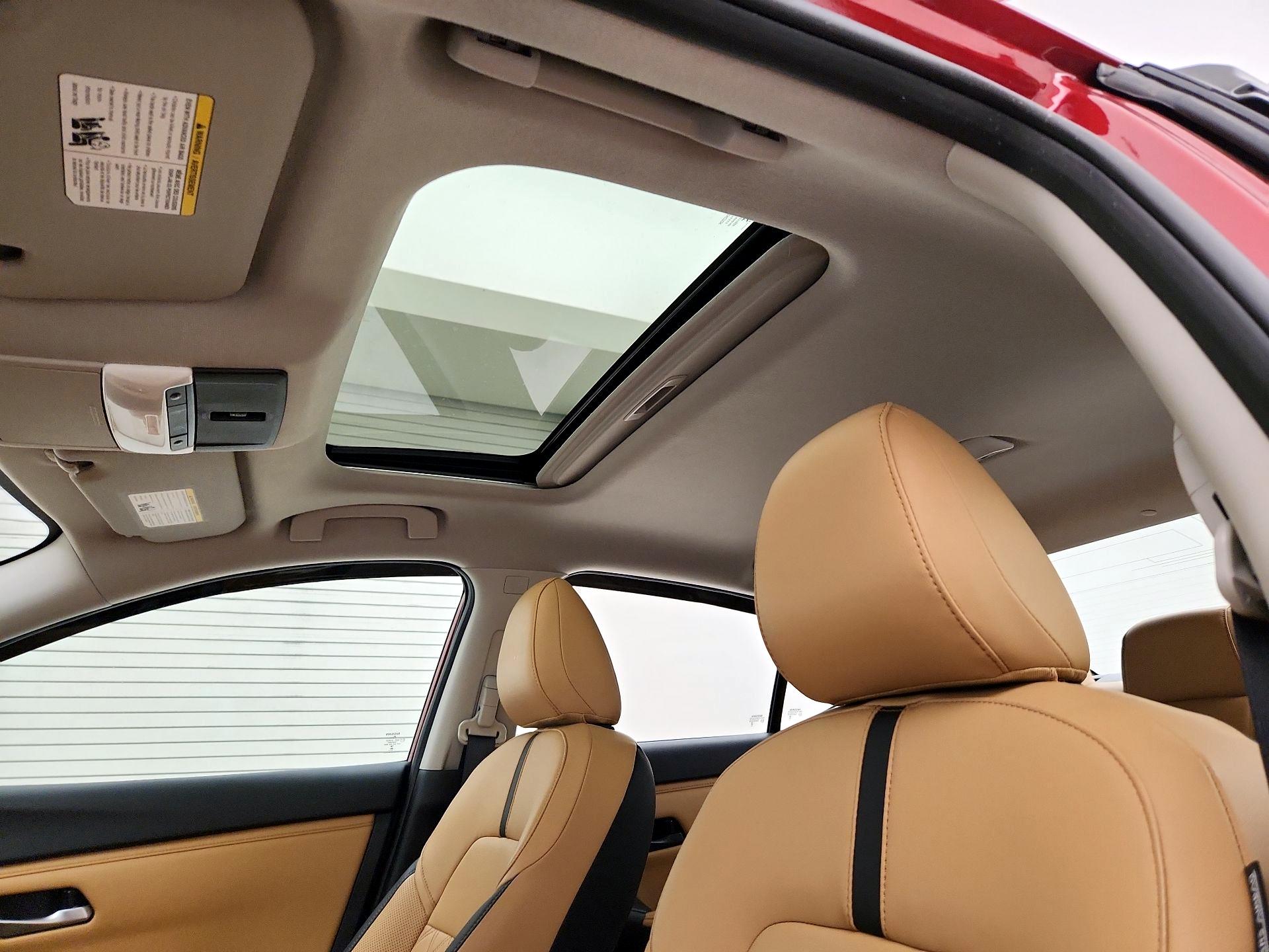 Thumbnail: 2025 Nissan Sentra - 19