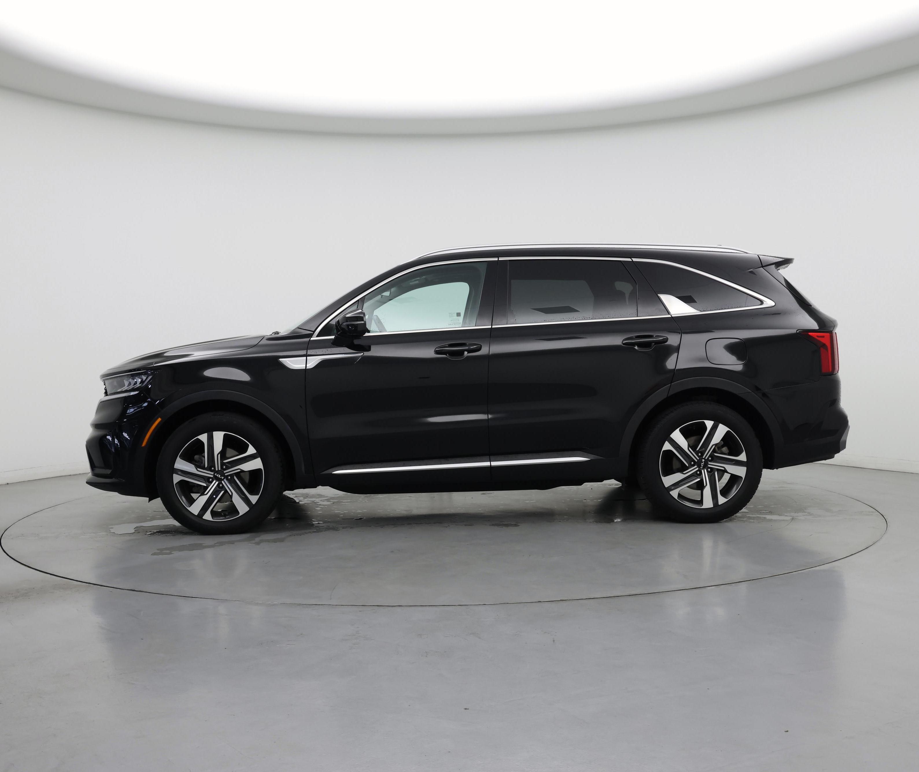 Thumbnail: 2022 Kia Sorento - 3