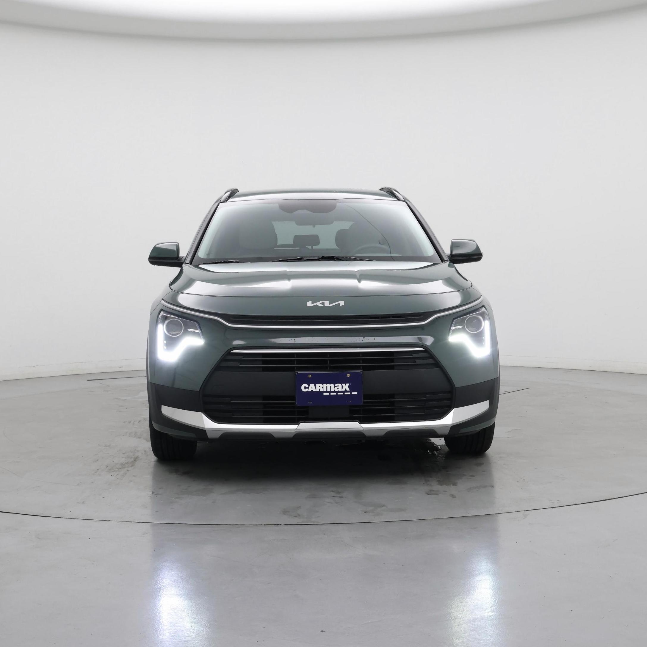 Thumbnail: 2023 Kia Niro - 5
