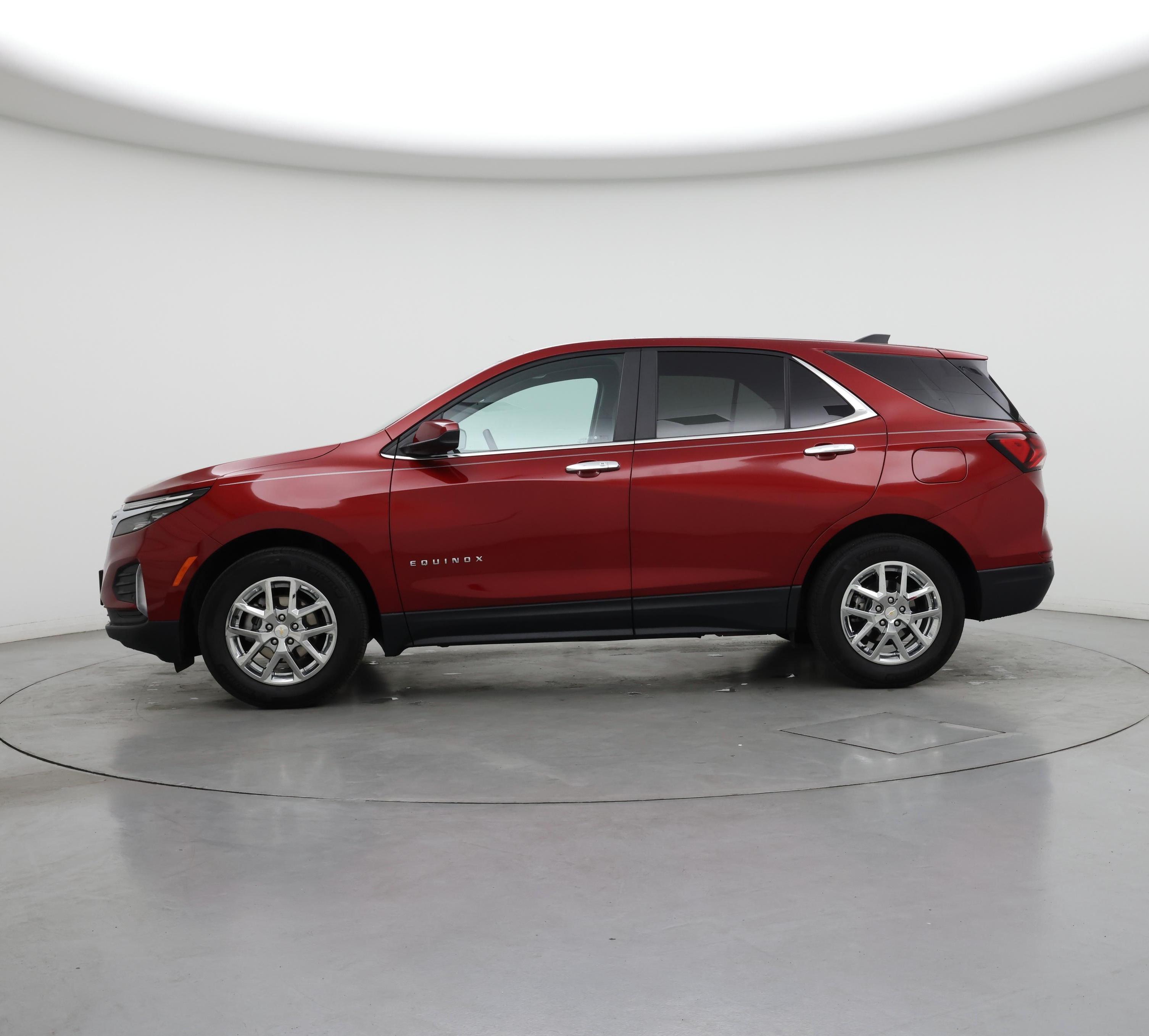 Thumbnail: 2023 Chevrolet Equinox - 3