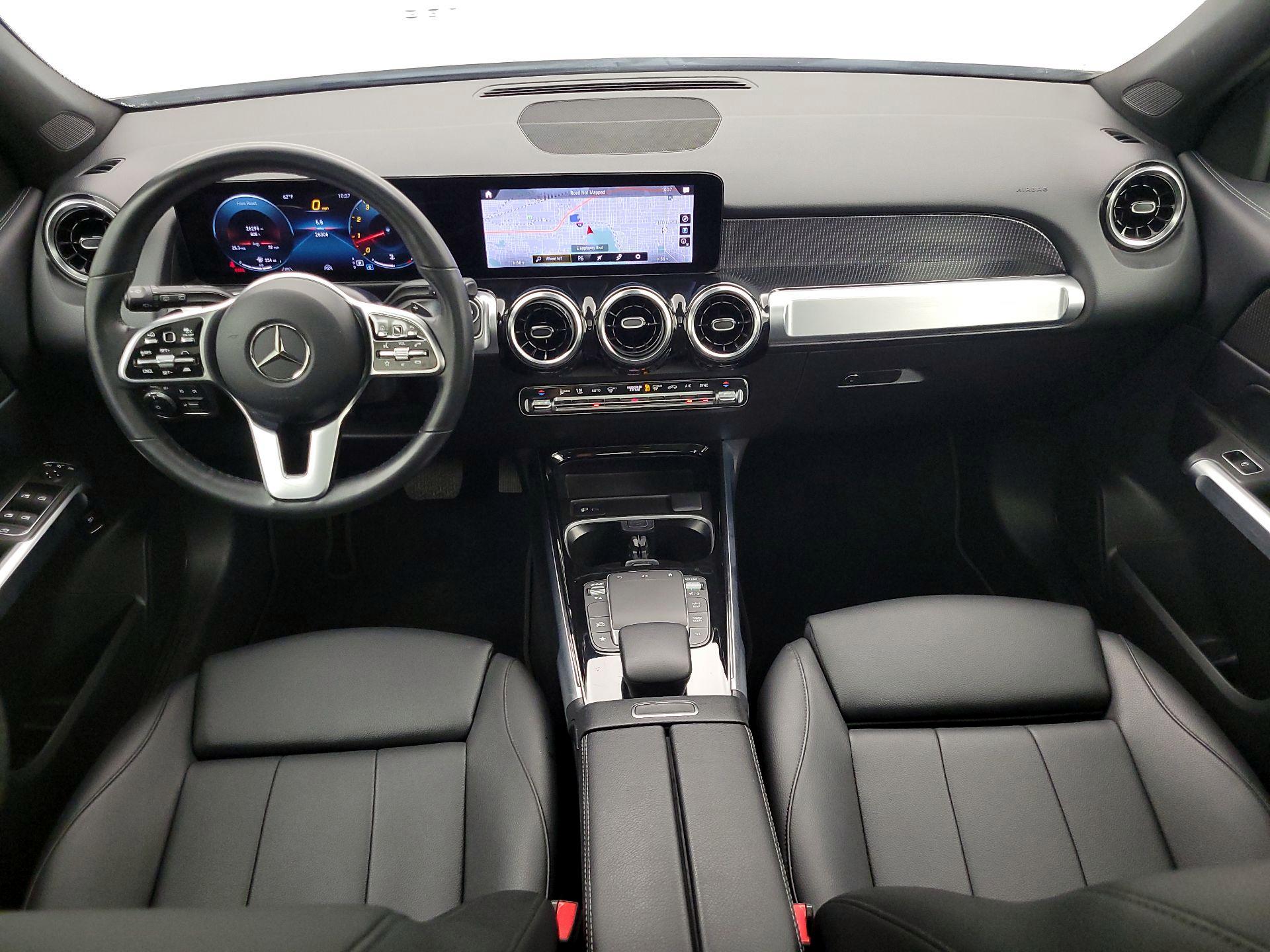 Thumbnail: 2023 Mercedes-Benz GLB - 9