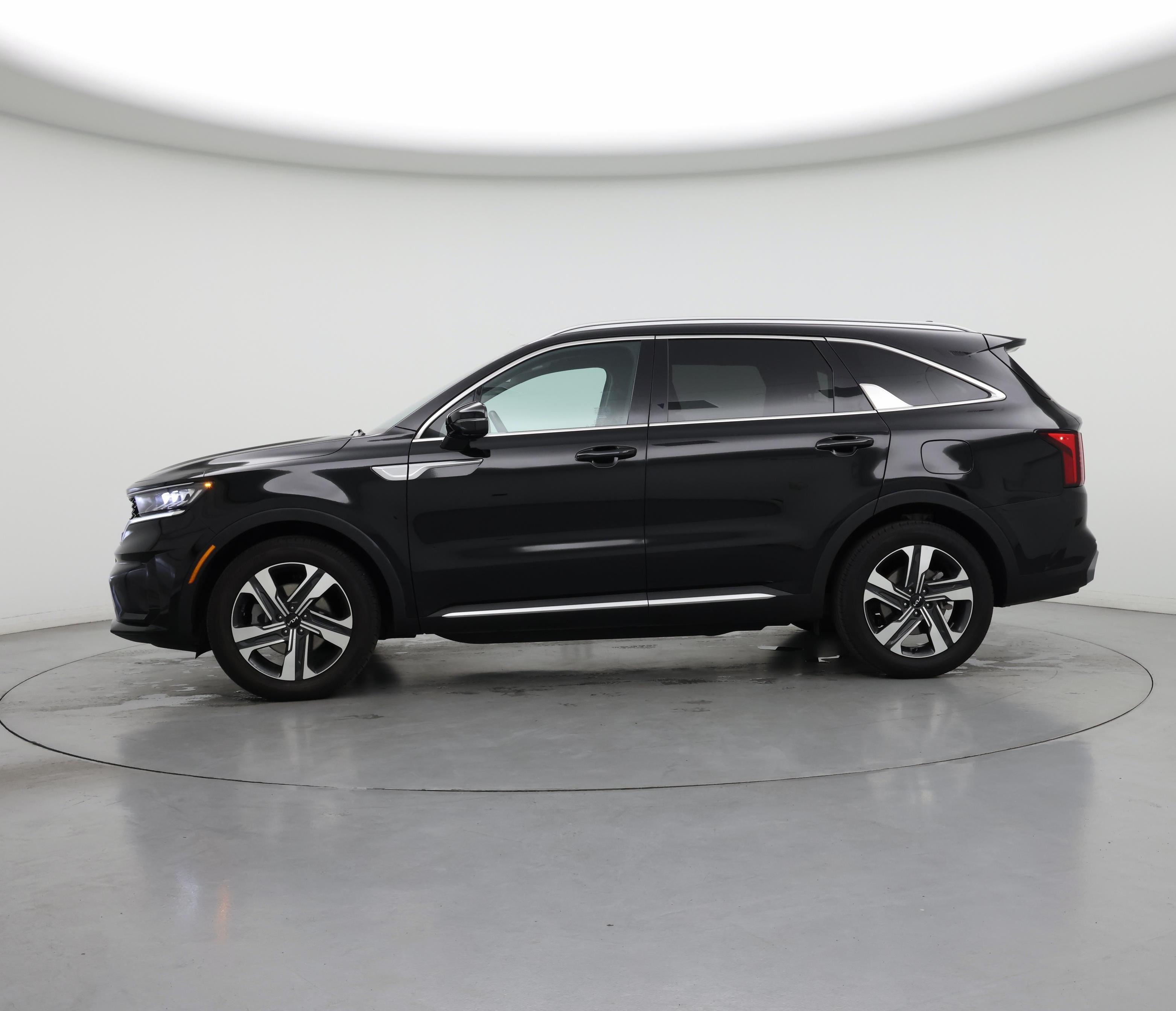 Thumbnail: 2023 Kia Sorento - 3