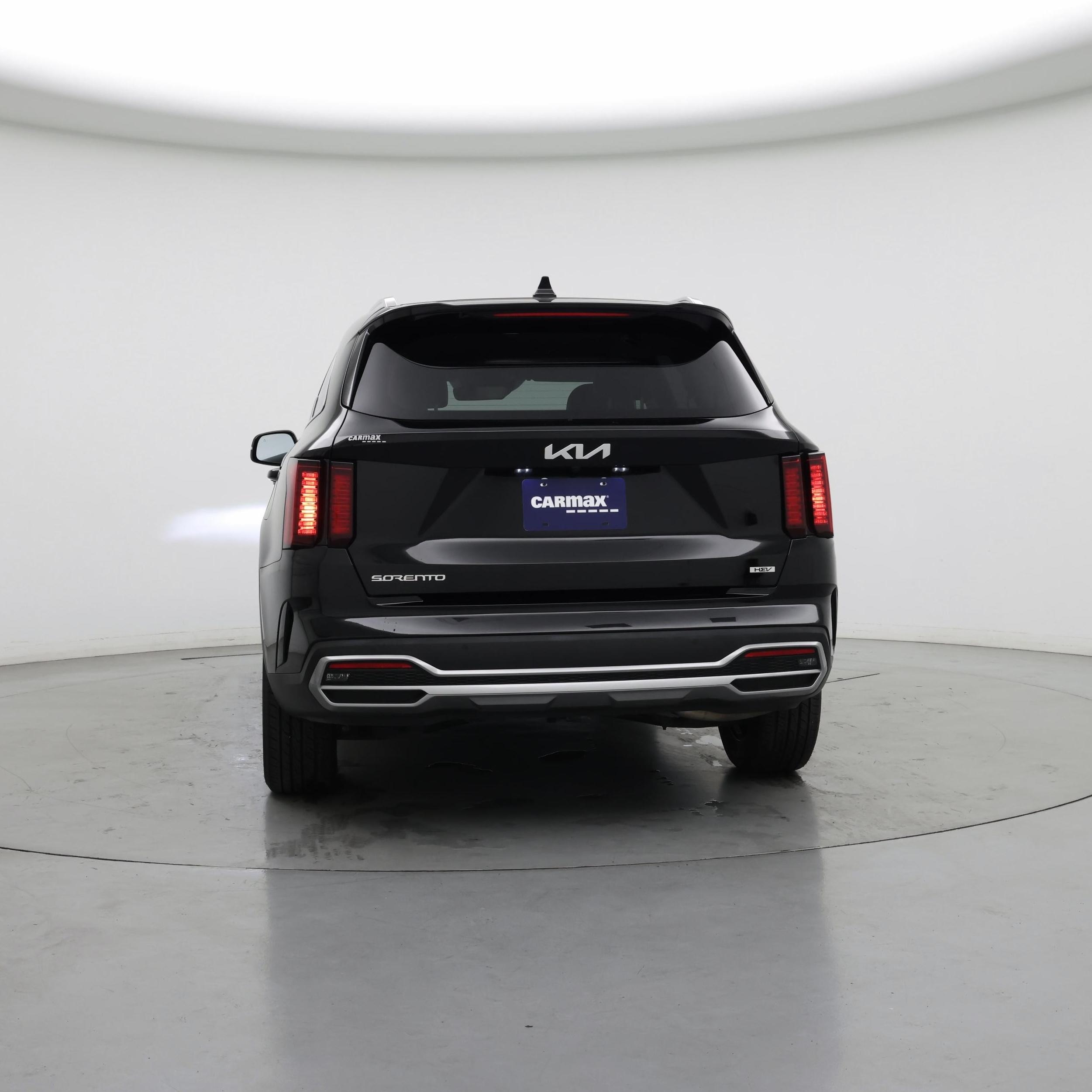 Thumbnail: 2023 Kia Sorento - 6