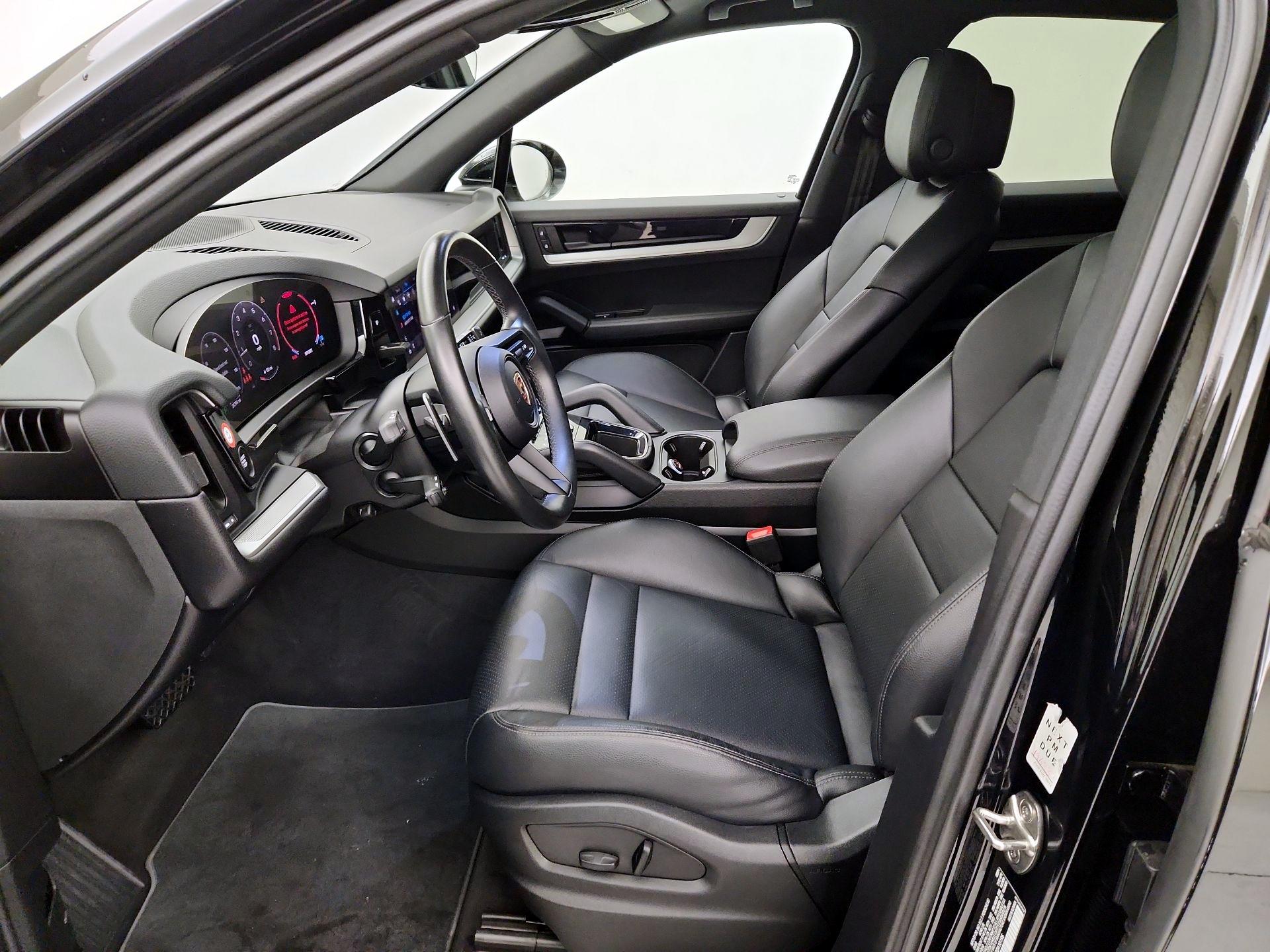 Thumbnail: 2024 Porsche Cayenne - 11
