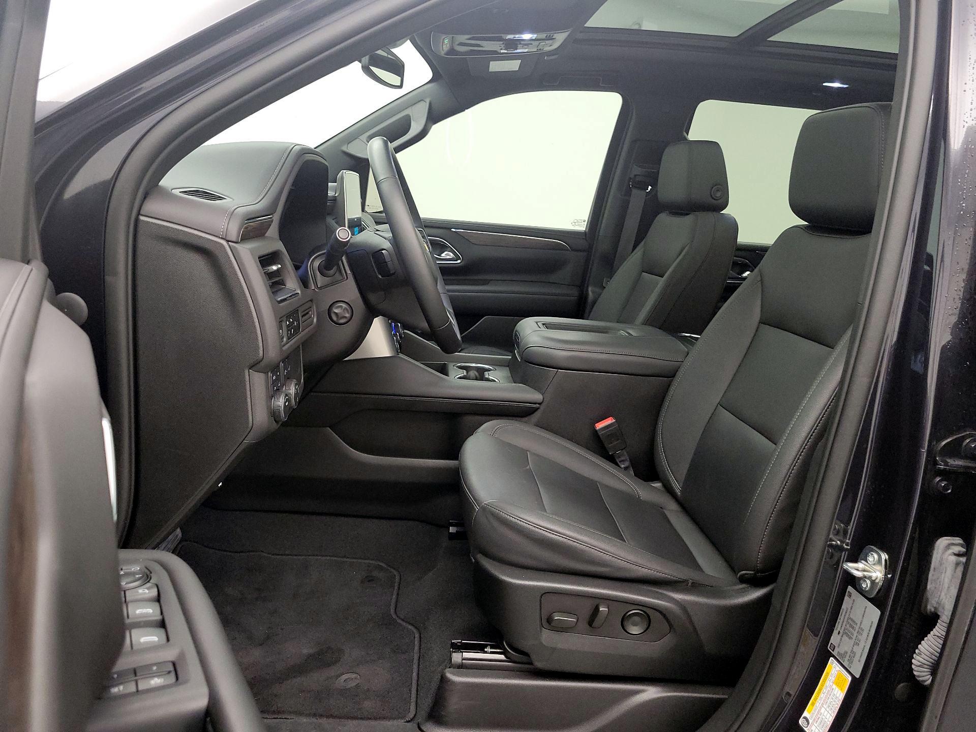 Thumbnail: 2023 Chevrolet Tahoe - 11