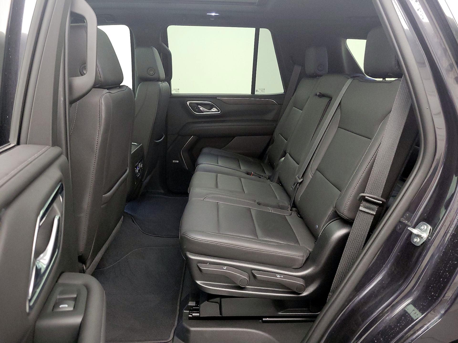 Thumbnail: 2023 Chevrolet Tahoe - 20