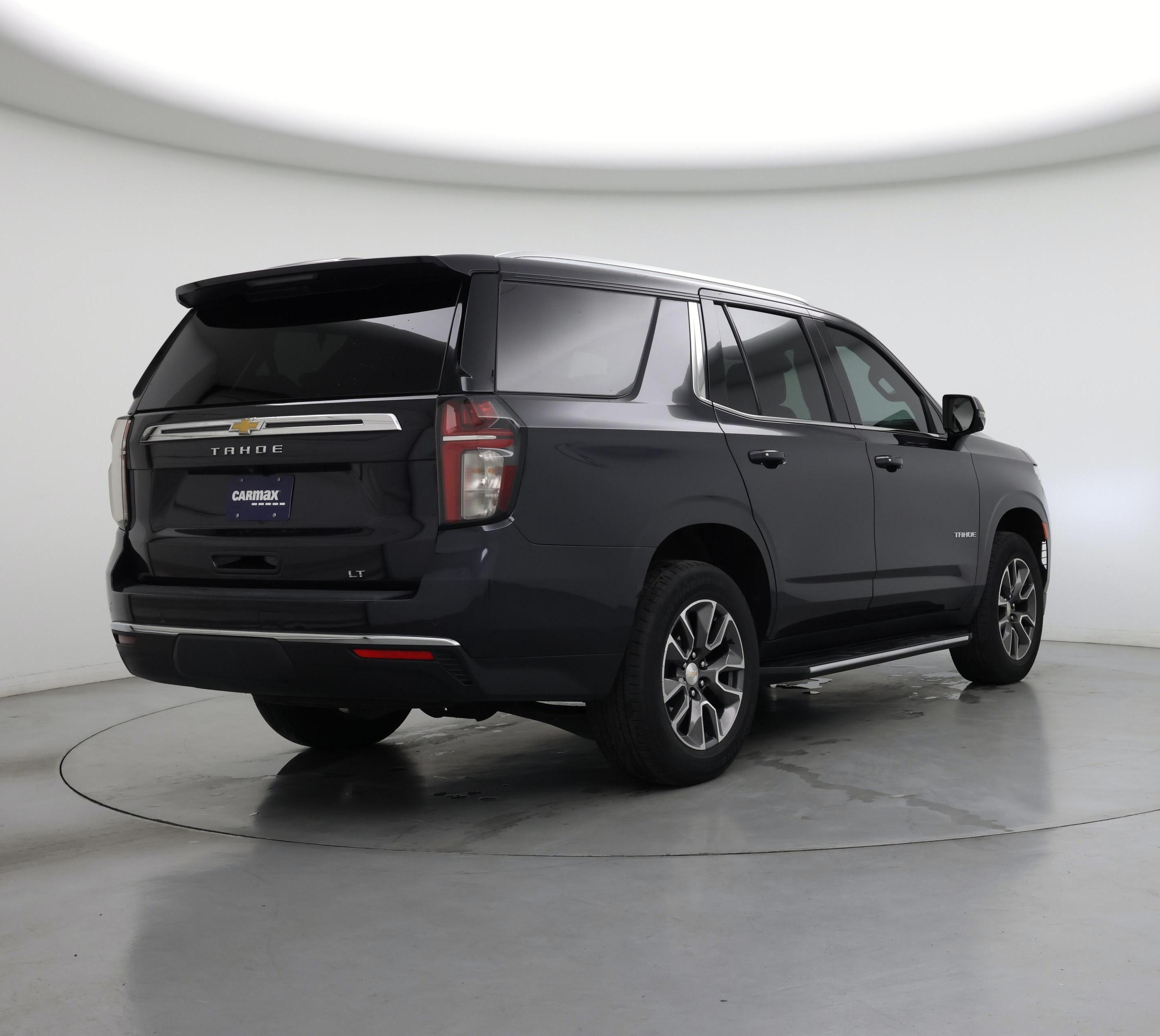 Thumbnail: 2023 Chevrolet Tahoe - 8