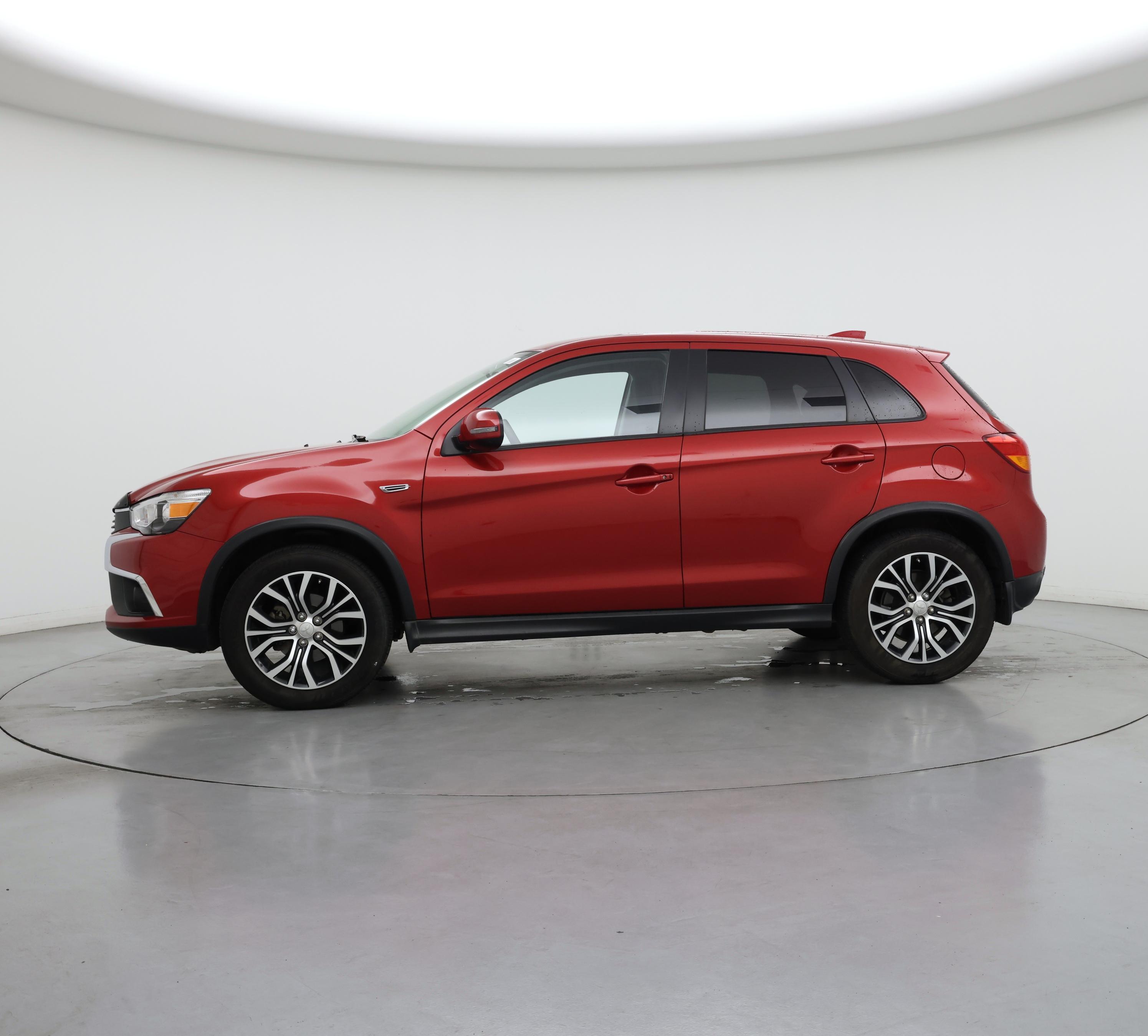 Thumbnail: 2017 Mitsubishi Outlander Sport - 3