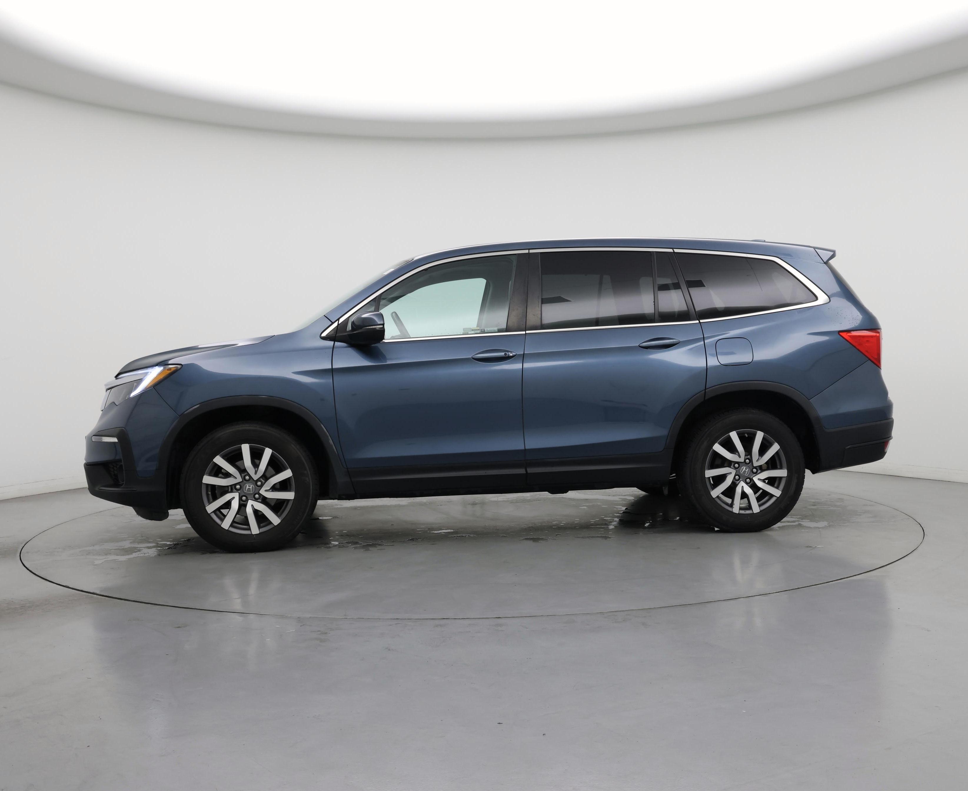 Thumbnail: 2019 Honda Pilot - 3