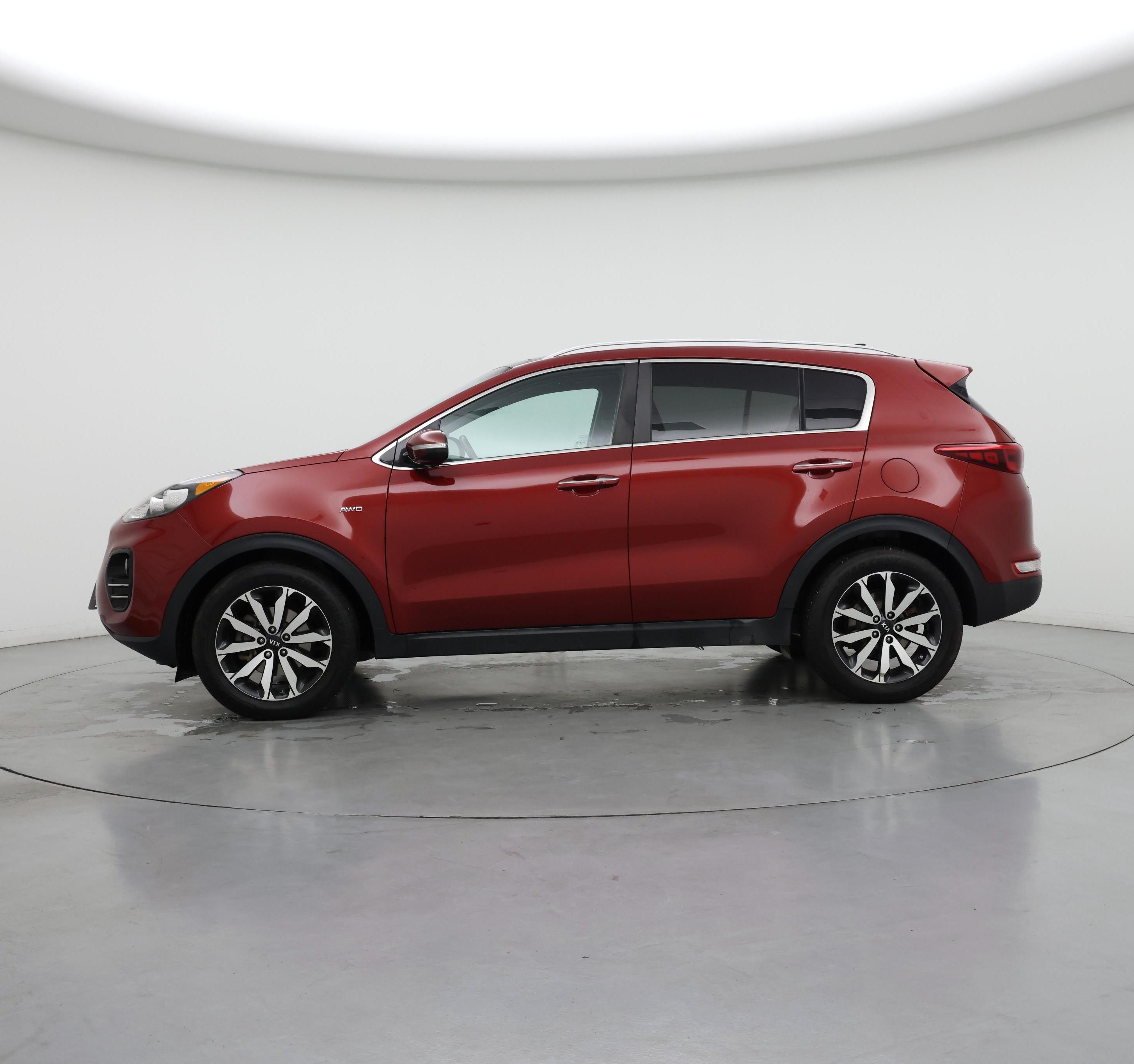 Thumbnail: 2017 Kia Sportage - 3