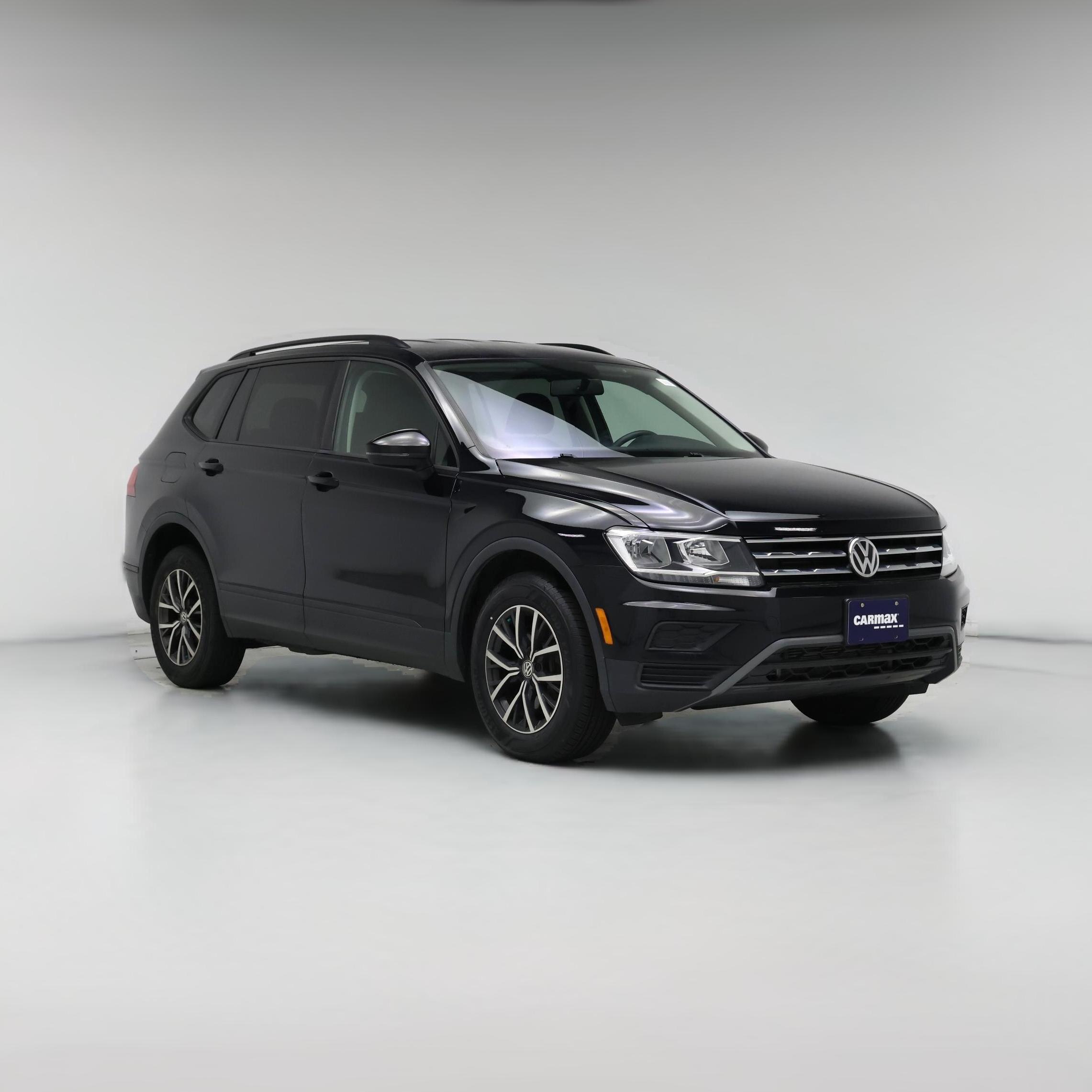 Thumbnail: 2021 Volkswagen Tiguan - 1