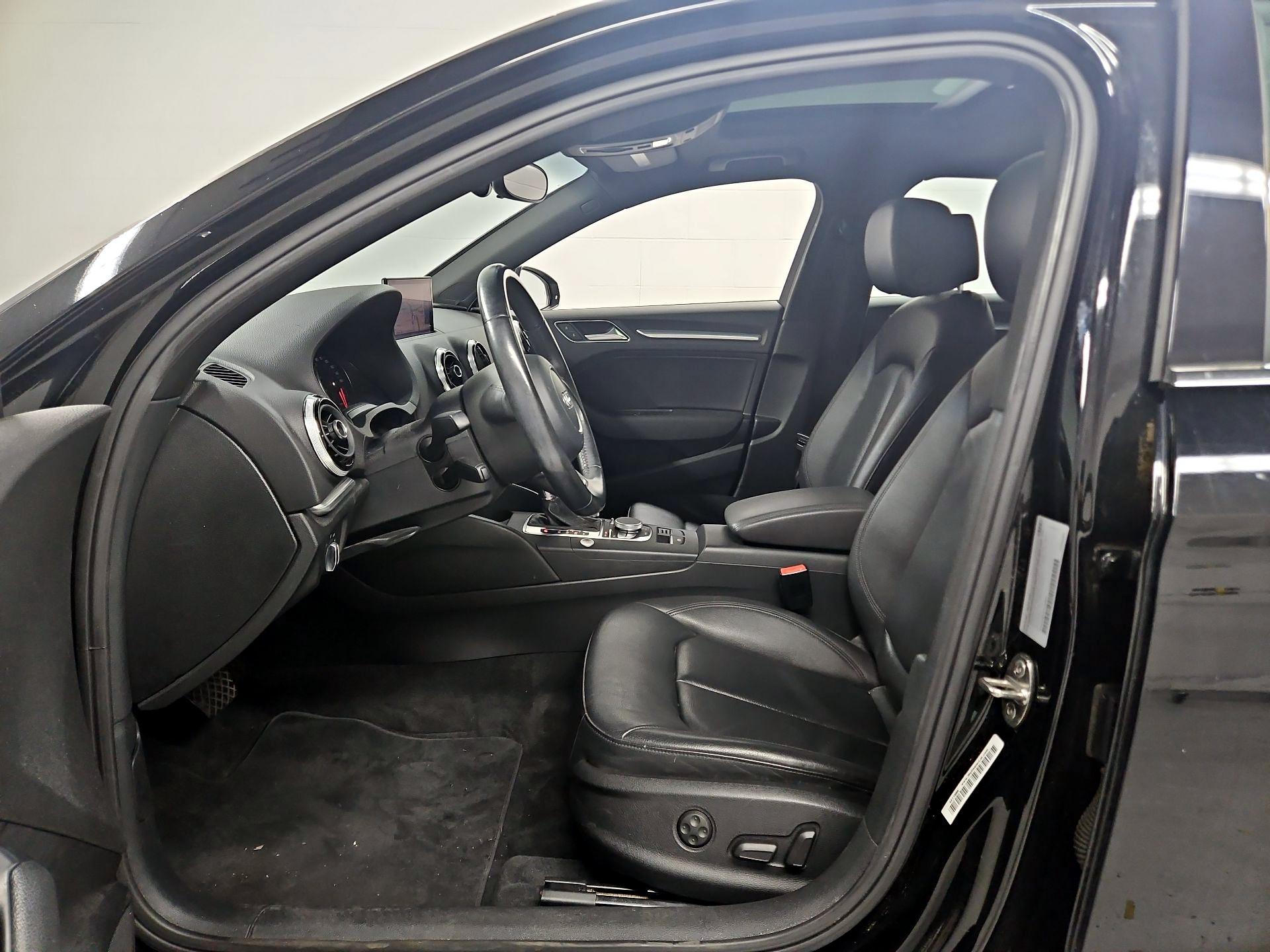 Thumbnail: 2015 Audi A3 - 11