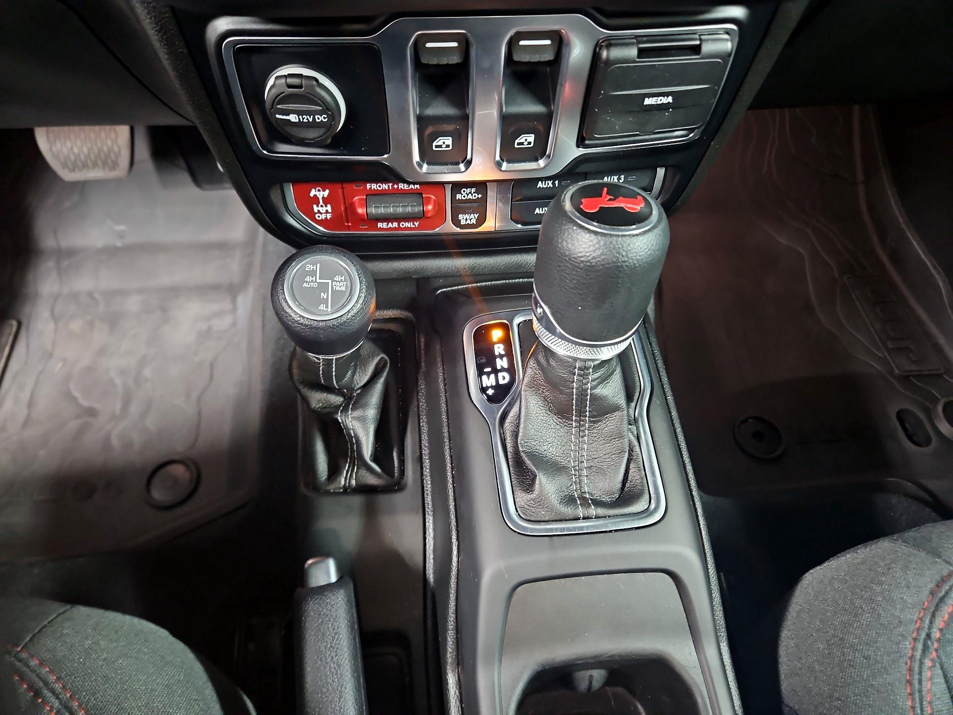 Thumbnail: 2024 Jeep Wrangler - 17