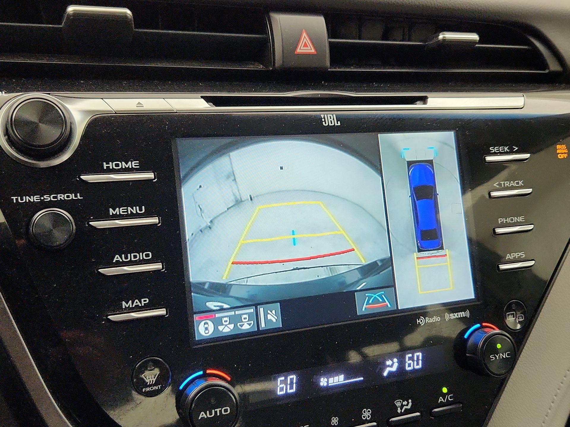 Thumbnail: 2019 Toyota Camry - 15