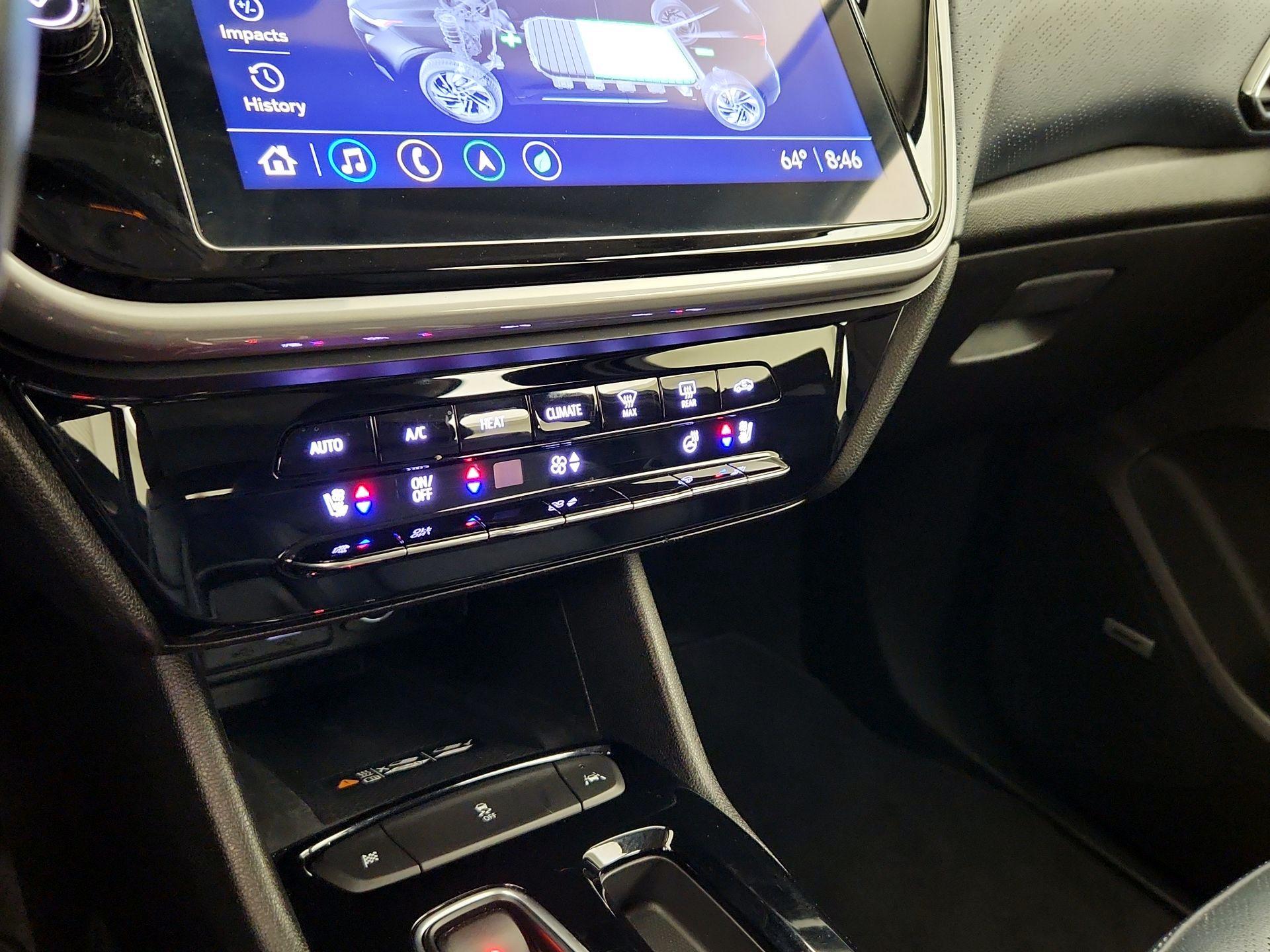 Thumbnail: 2022 Chevrolet Bolt EUV - 17