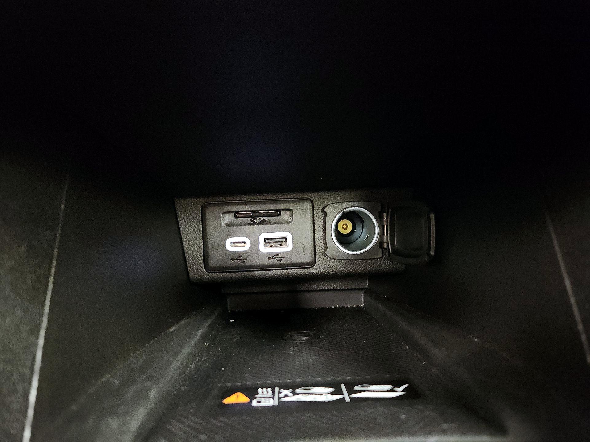 Thumbnail: 2022 Chevrolet Bolt EUV - 19