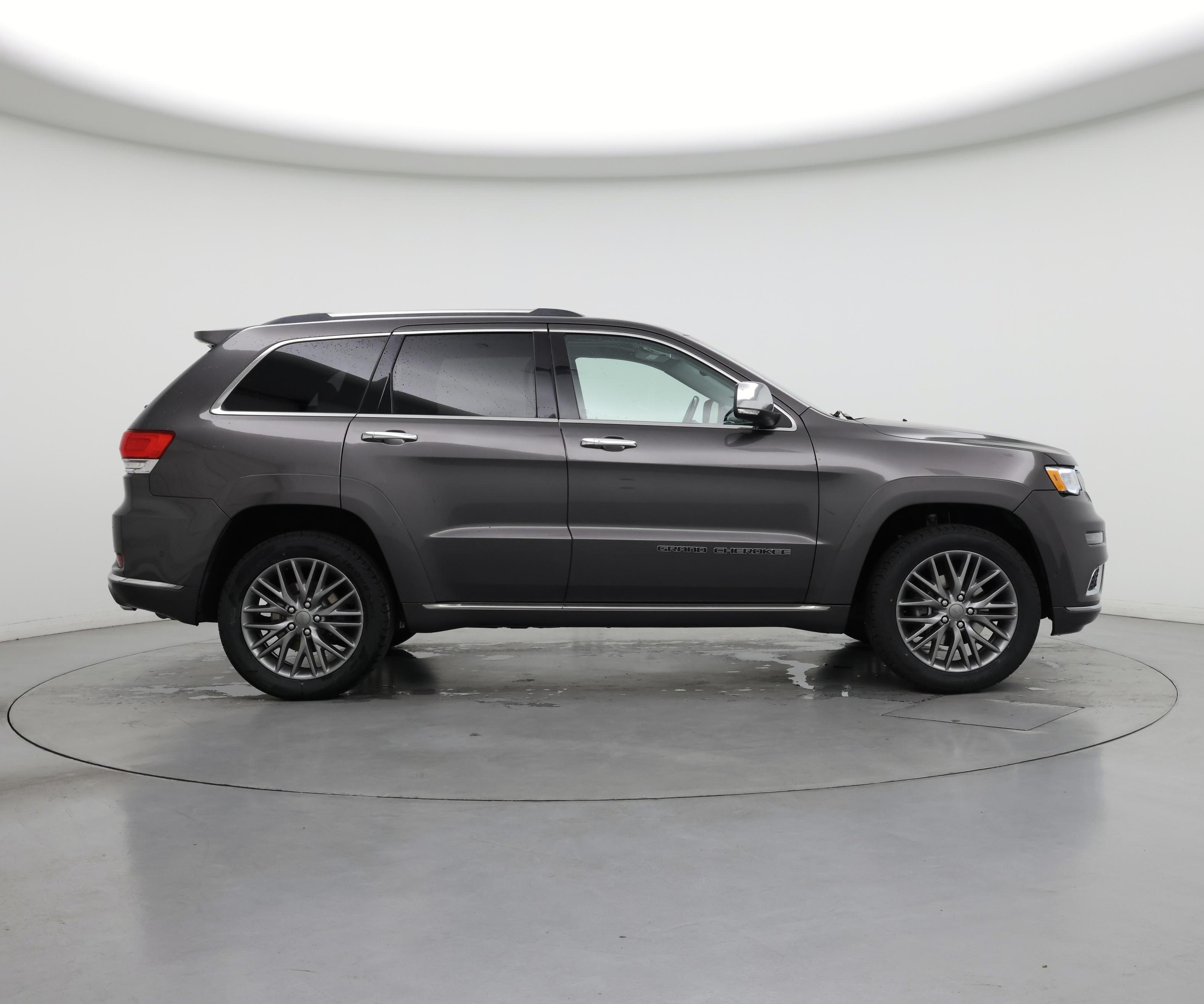 Thumbnail: 2018 Jeep Grand Cherokee - 7