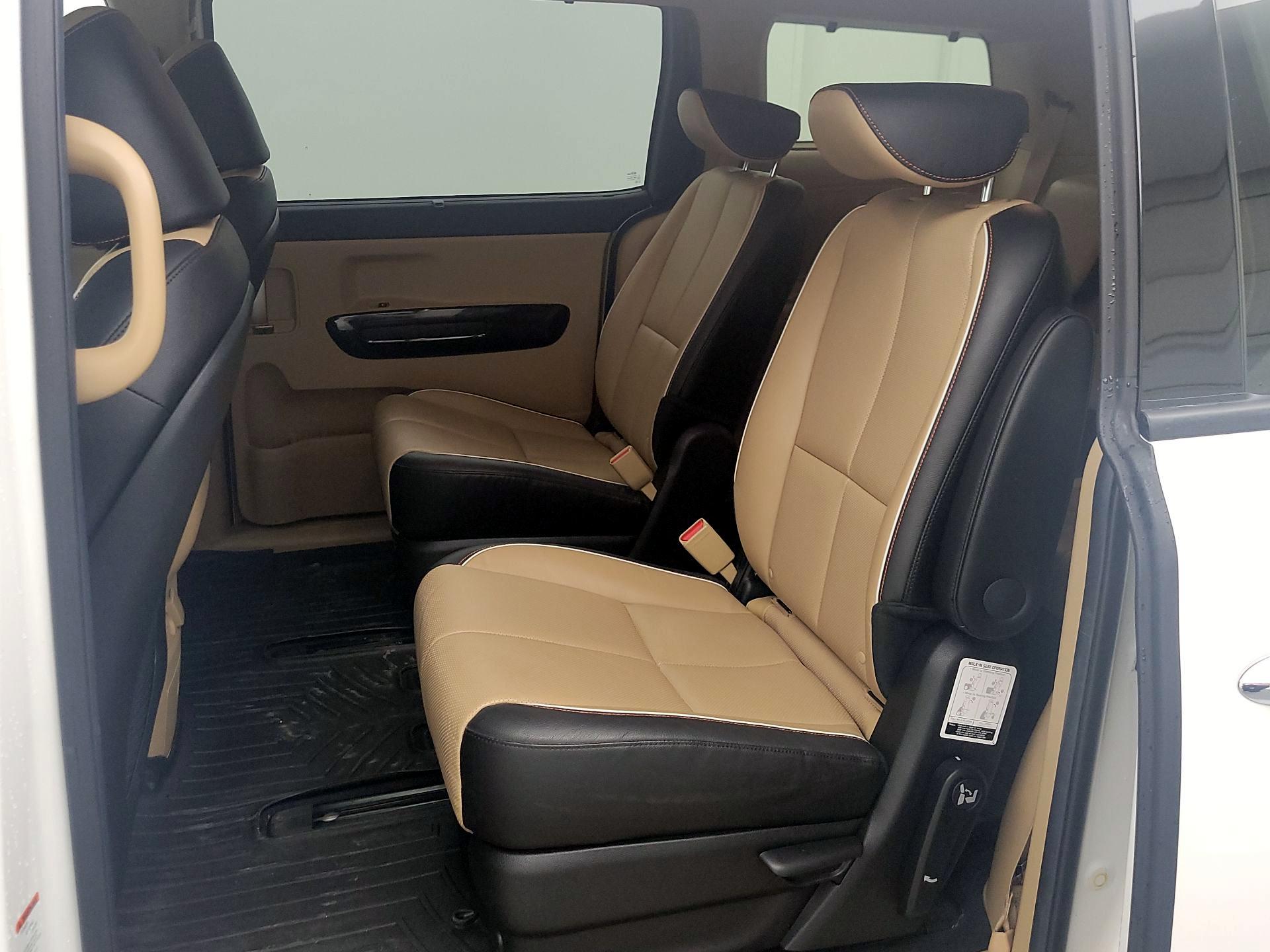 Thumbnail: 2020 Kia Sedona - 20