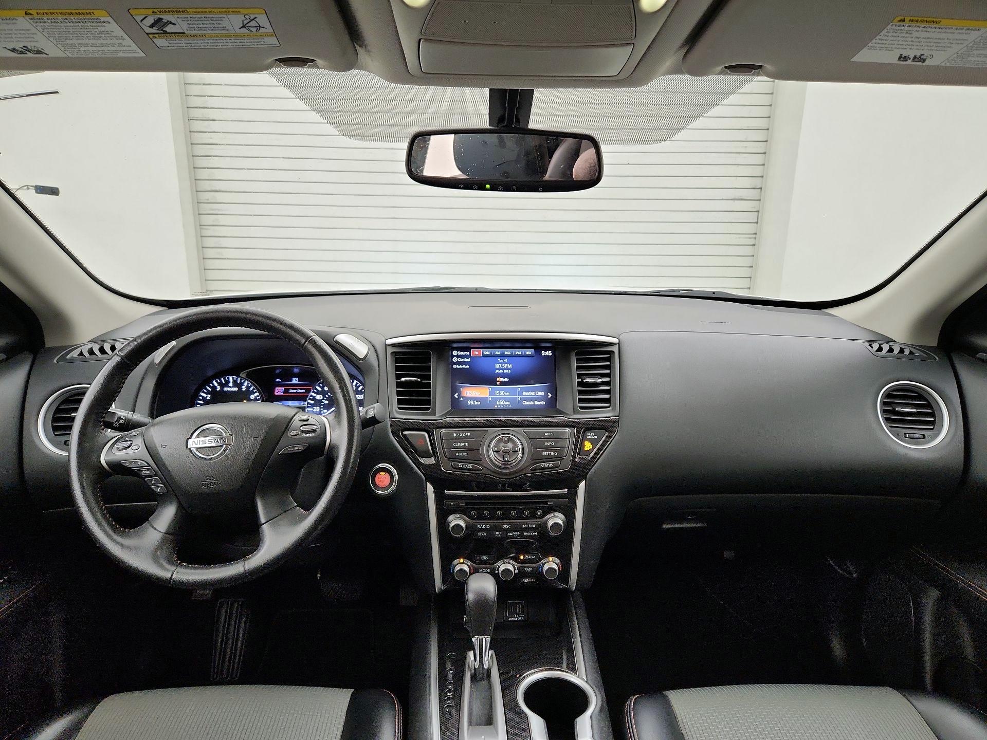 Thumbnail: 2020 Nissan Pathfinder - 9