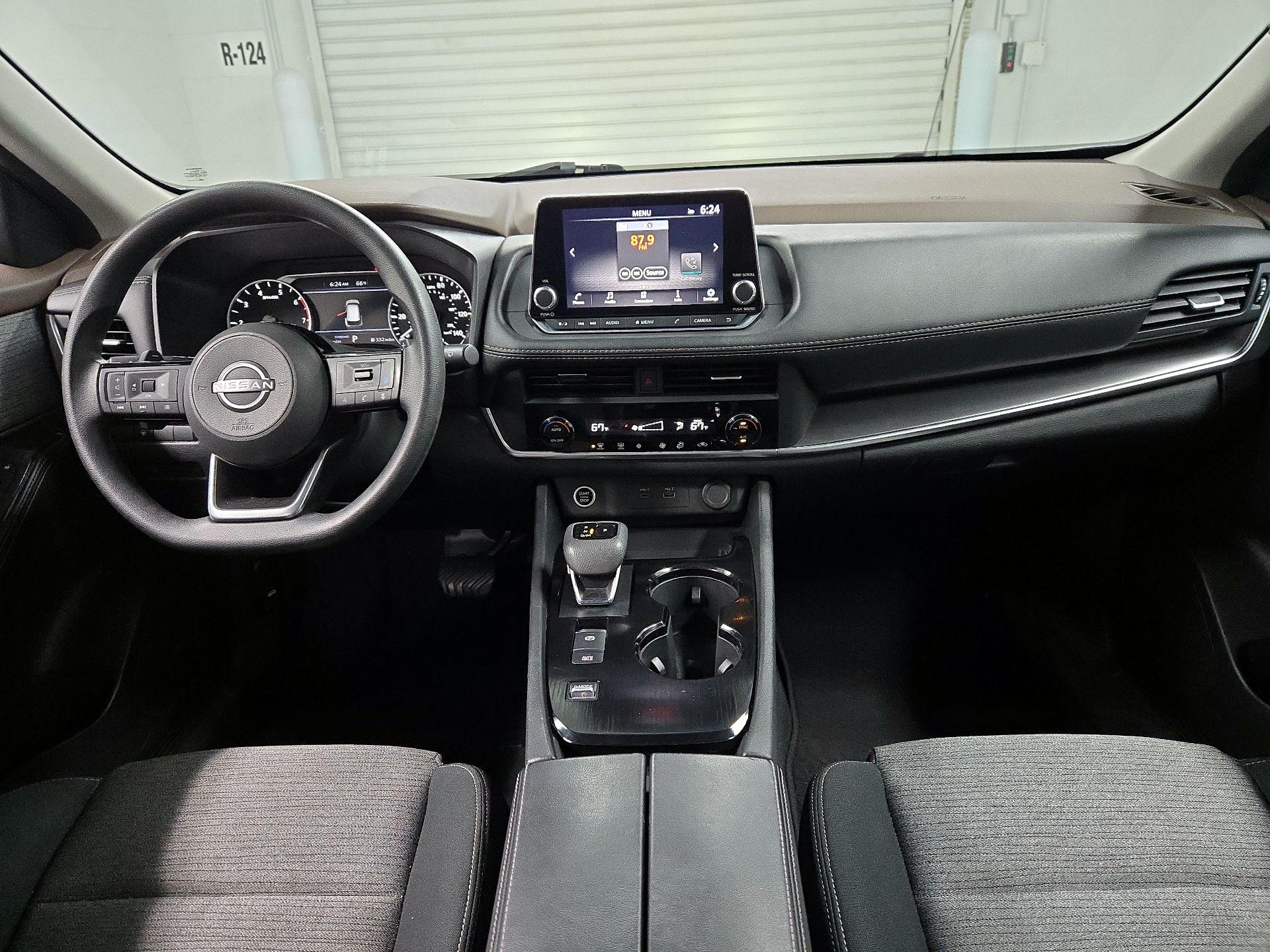 Thumbnail: 2023 Nissan Rogue - 9