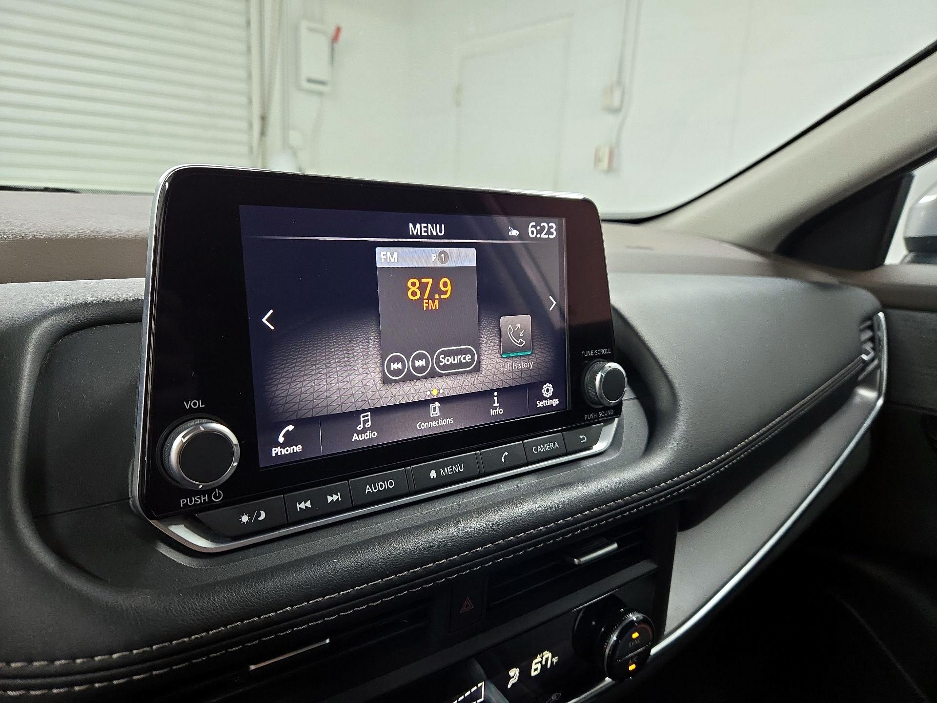 Thumbnail: 2023 Nissan Rogue - 15