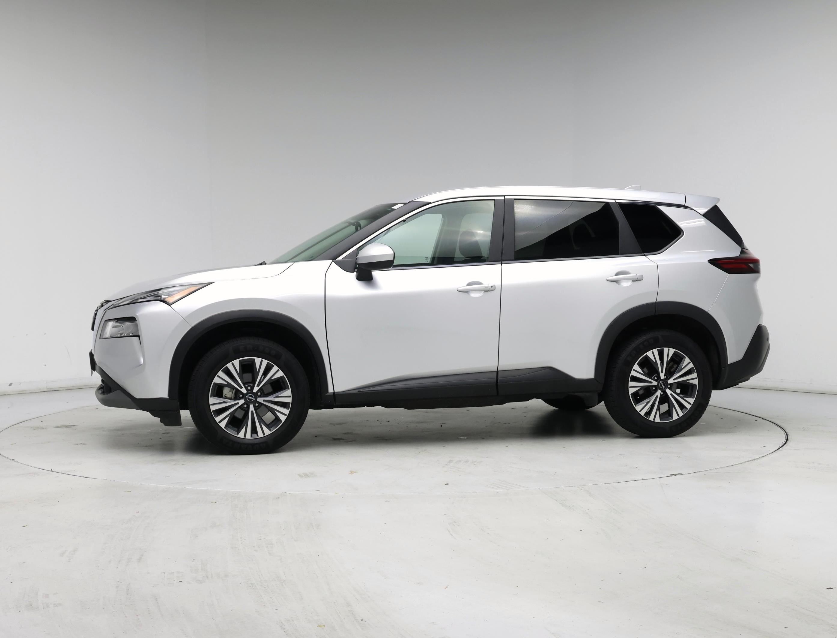 Thumbnail: 2023 Nissan Rogue - 3