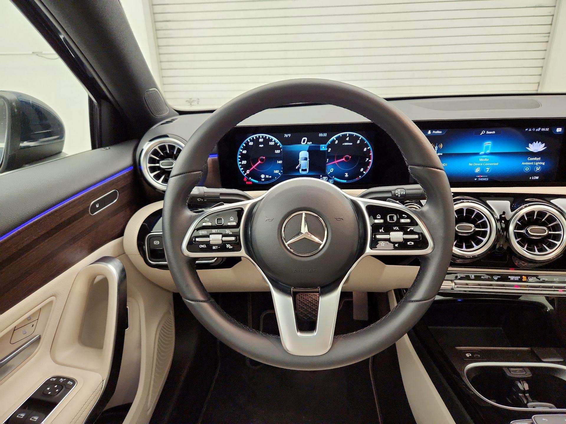 Thumbnail: 2022 Mercedes-Benz A-Class - 10
