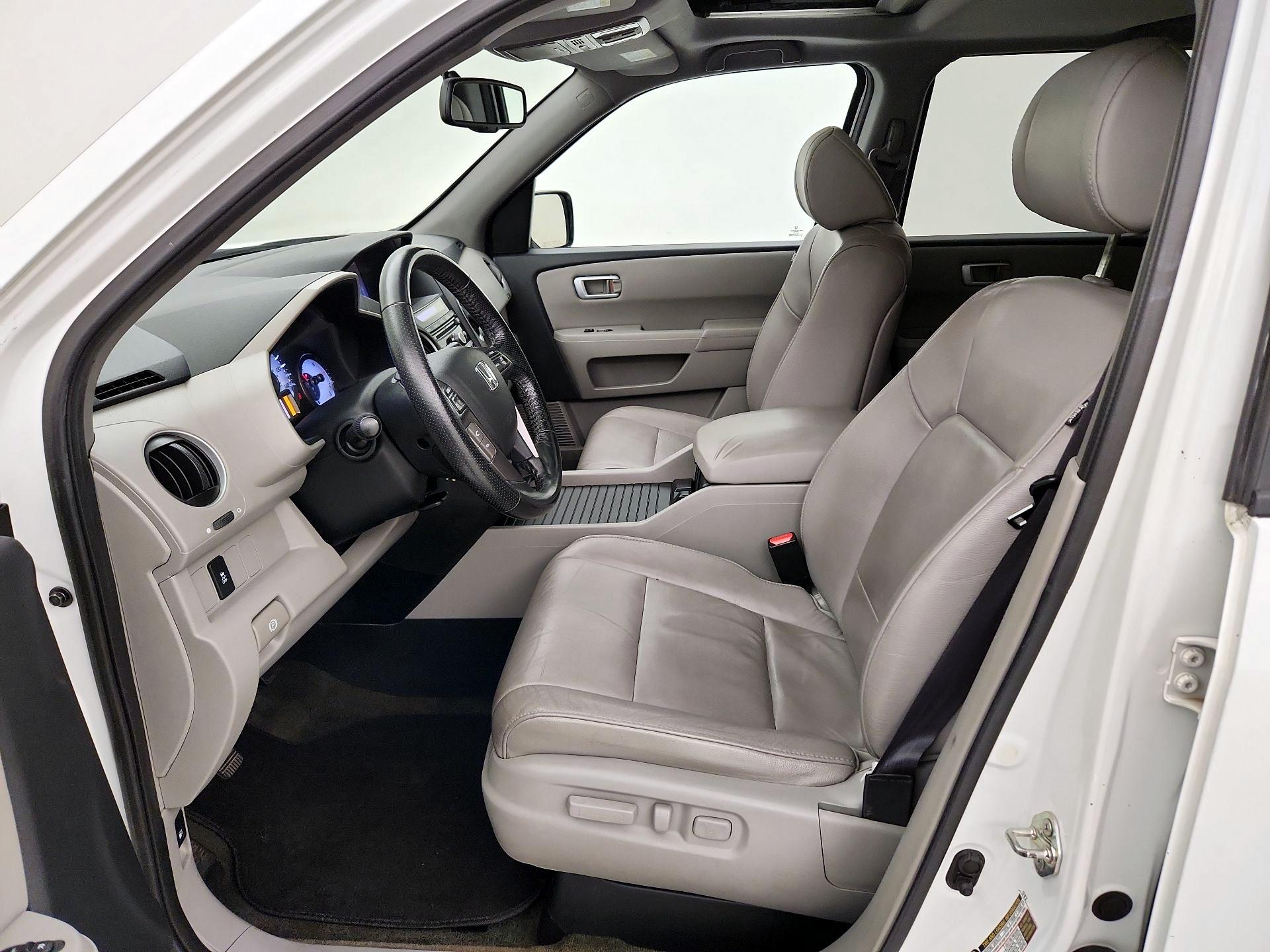 Thumbnail: 2014 Honda Pilot - 11