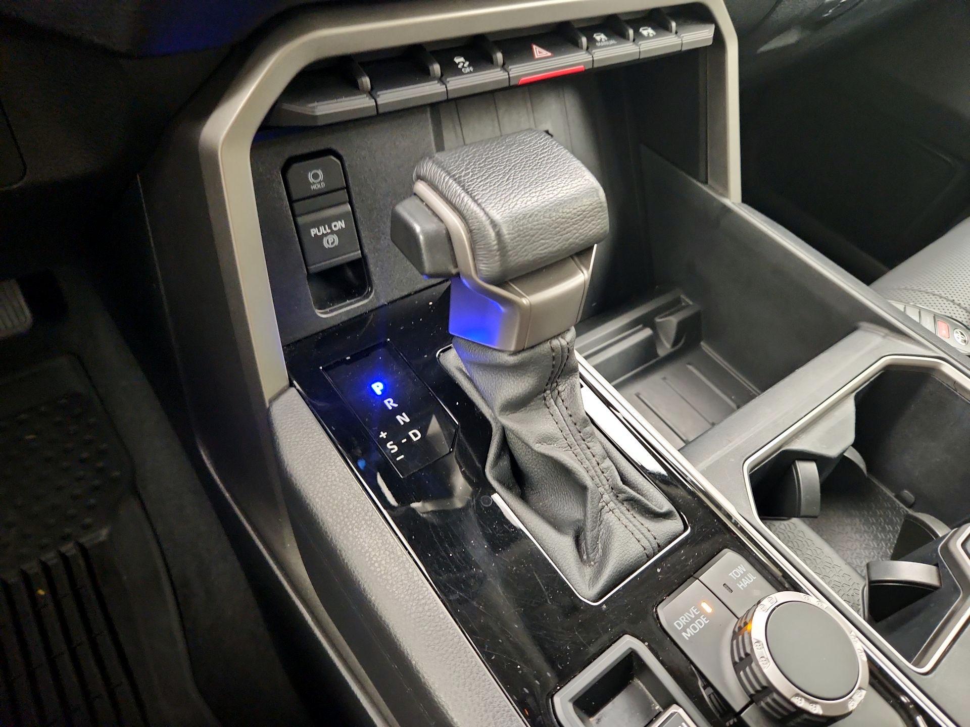 Thumbnail: 2023 Toyota Tundra - 17