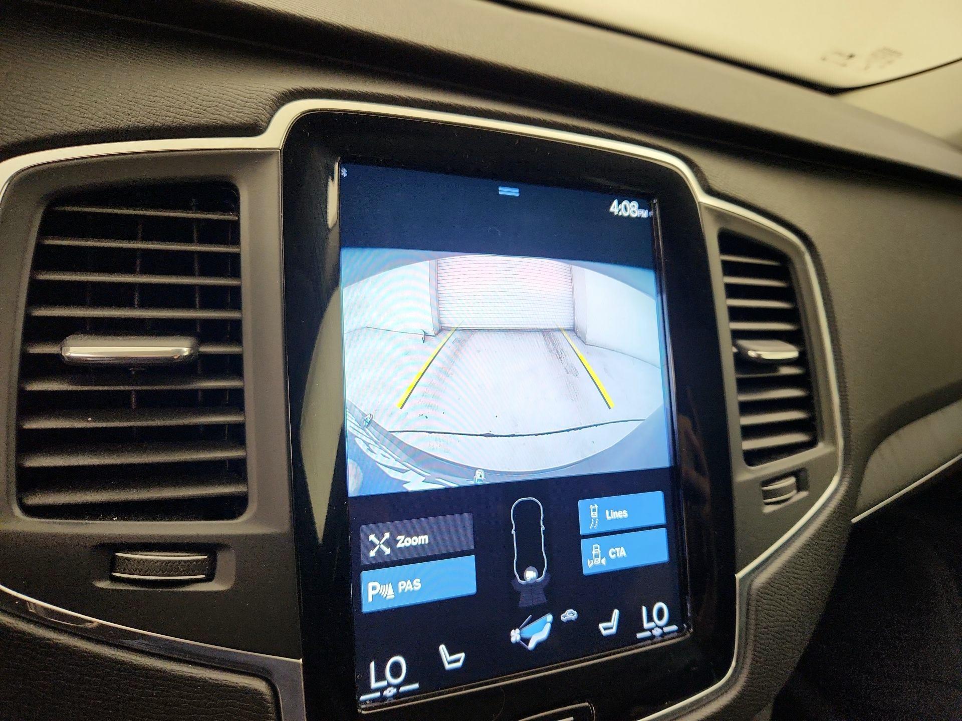 Thumbnail: 2020 Volvo XC90 - 15