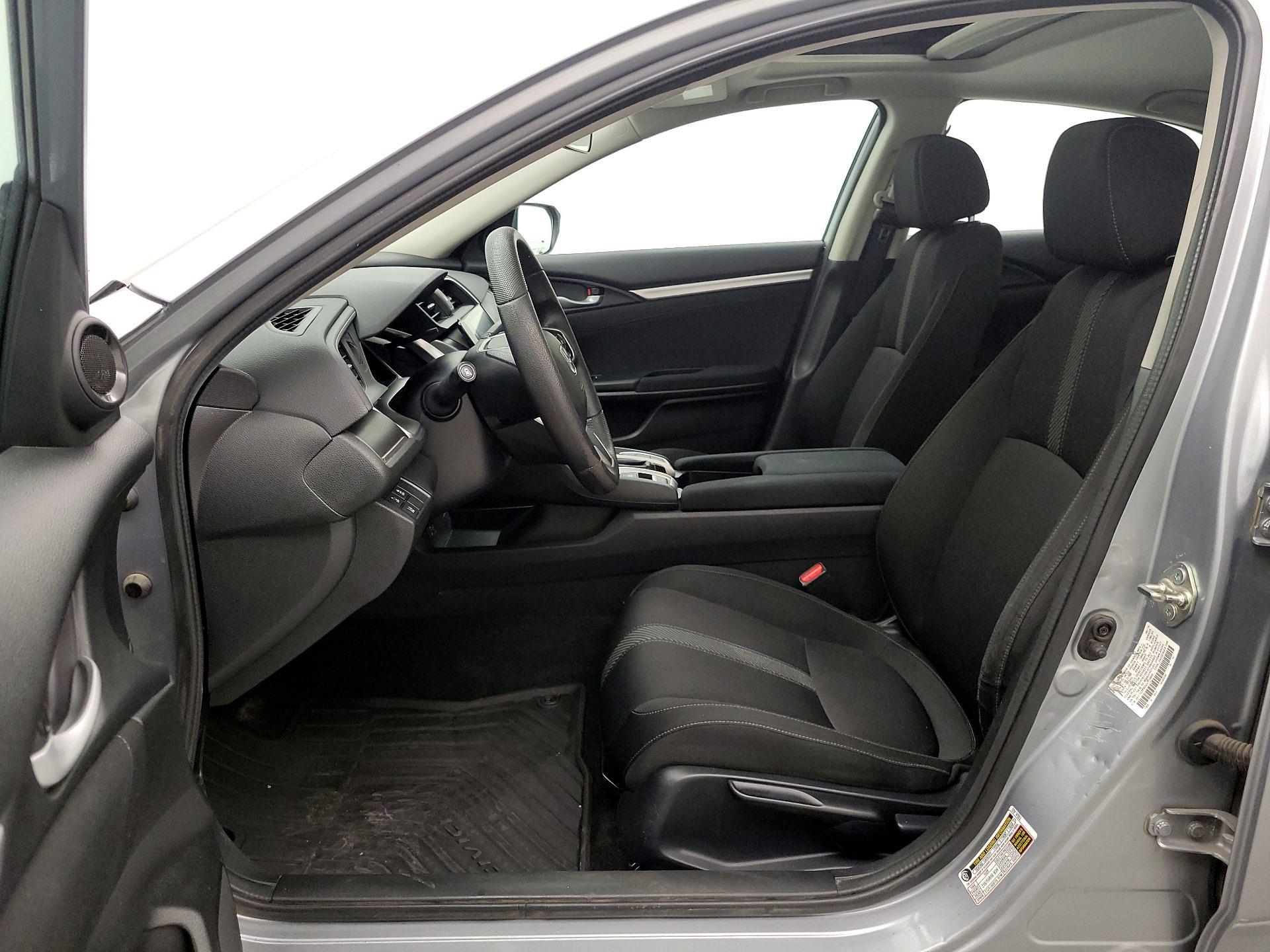 Thumbnail: 2016 Honda Civic - 11