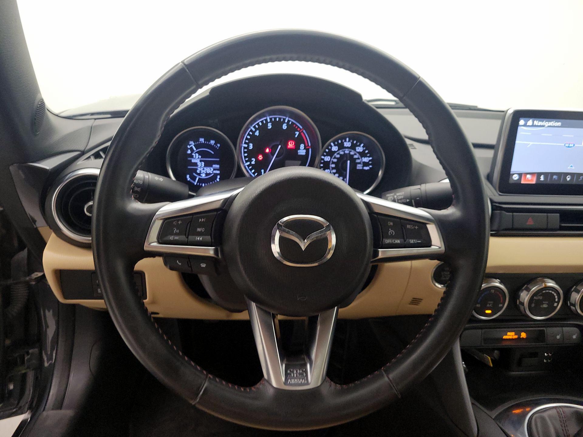 Thumbnail: 2016 Mazda MX-5 Miata - 10