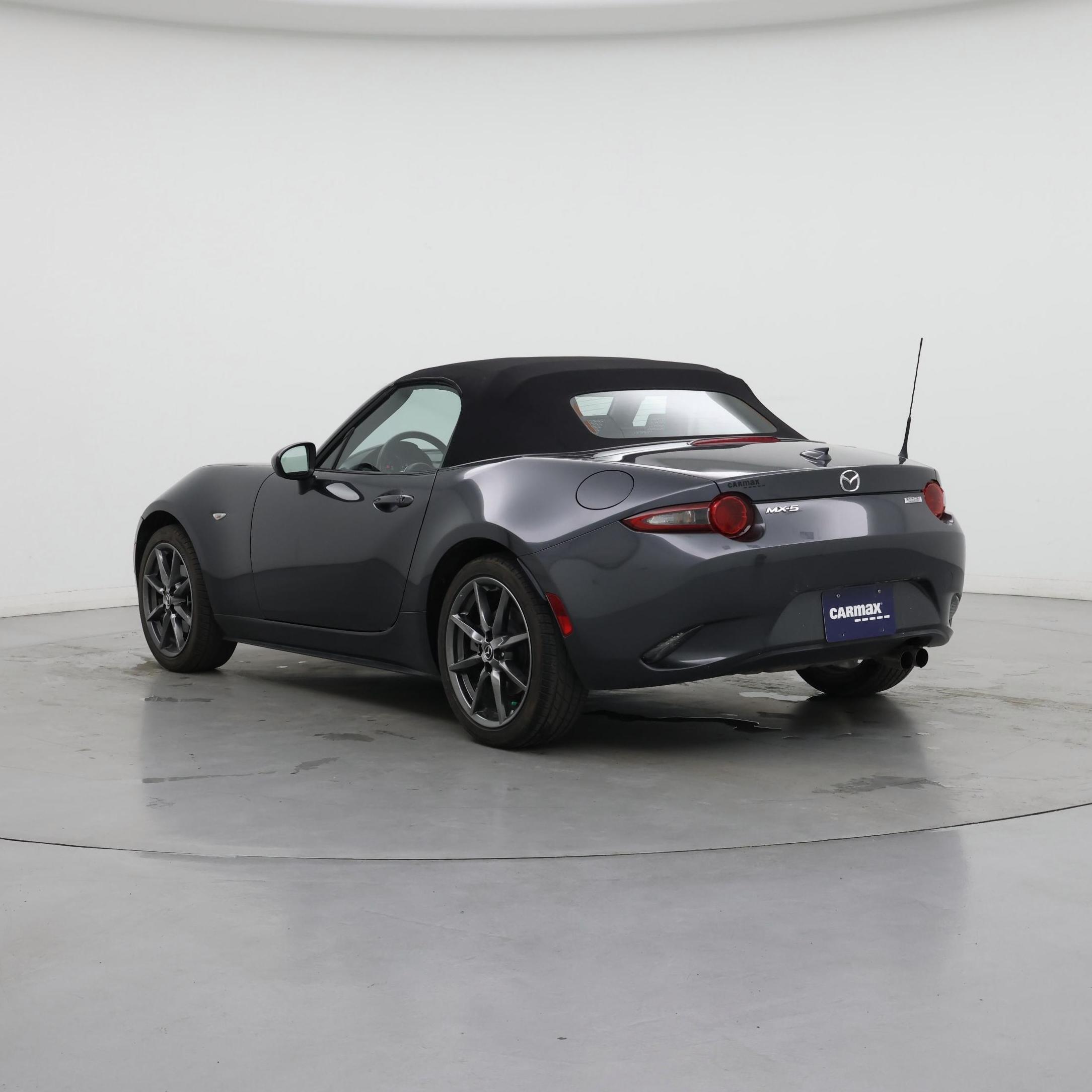 Thumbnail: 2016 Mazda MX-5 Miata - 2